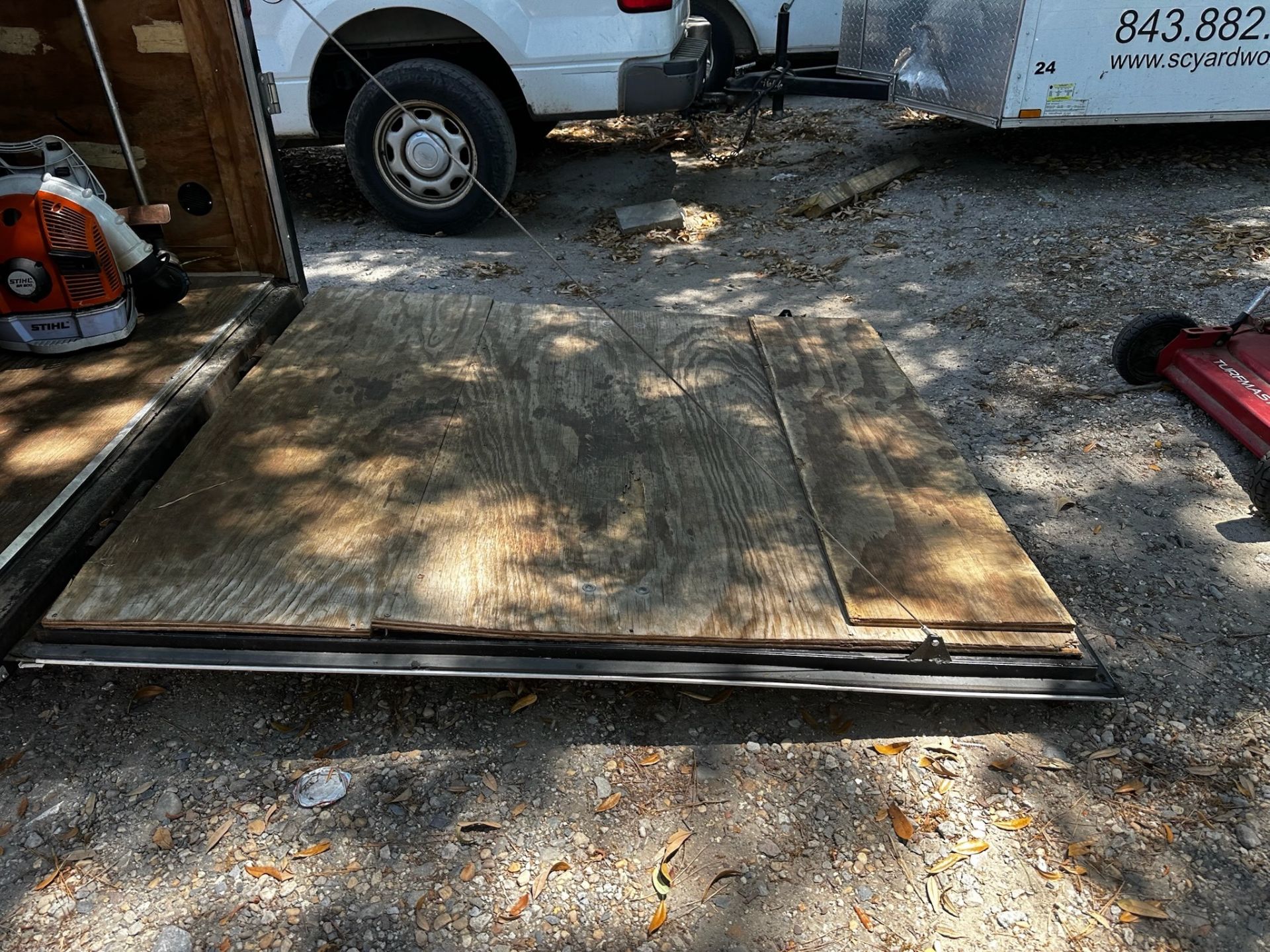 Enclosed Trailer - Image 7 of 12