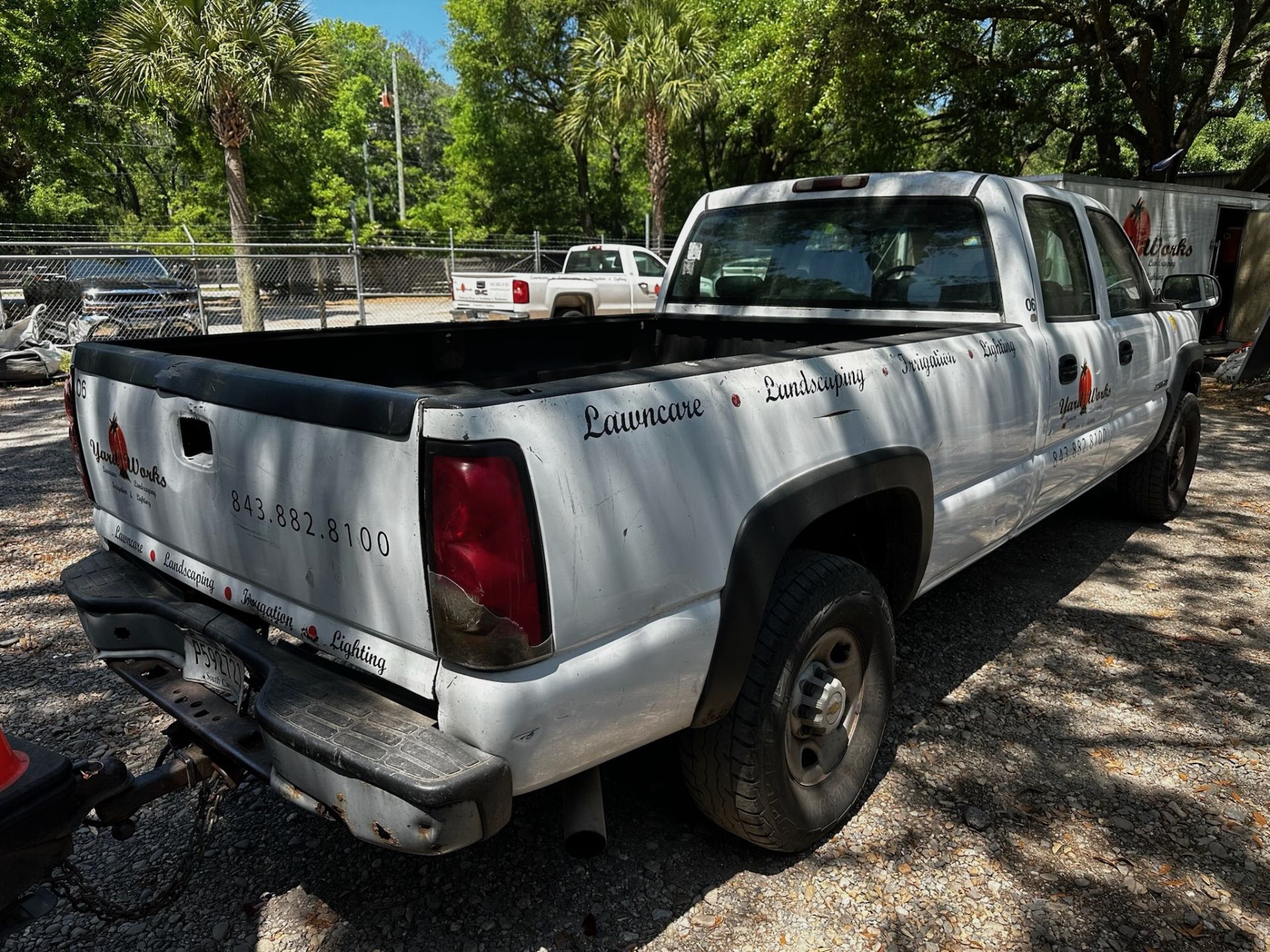 2004 Chevrolet Silverado 2500HD Crew Cab - Image 5 of 17