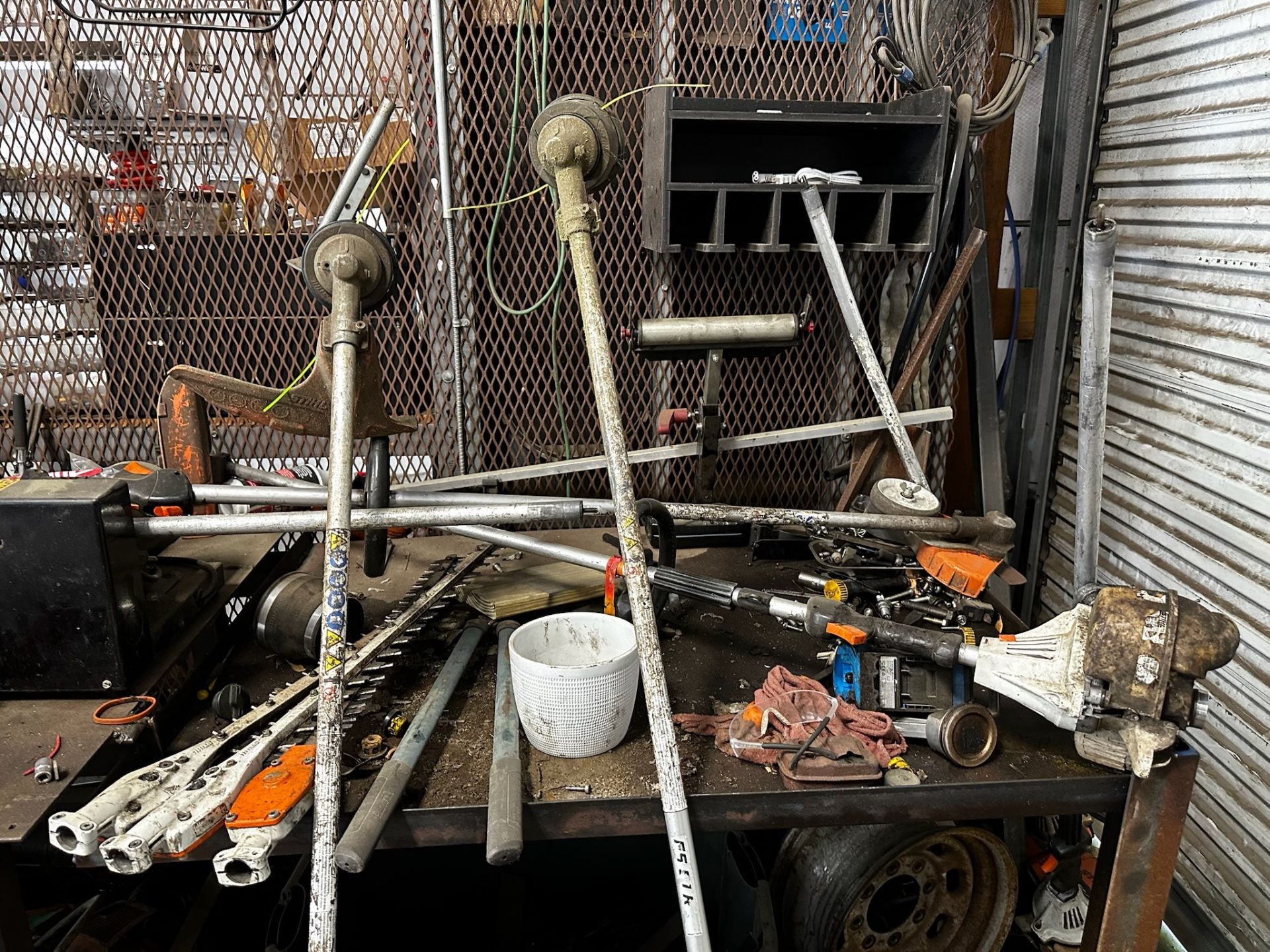 Workbench with Contents - Image 11 of 19