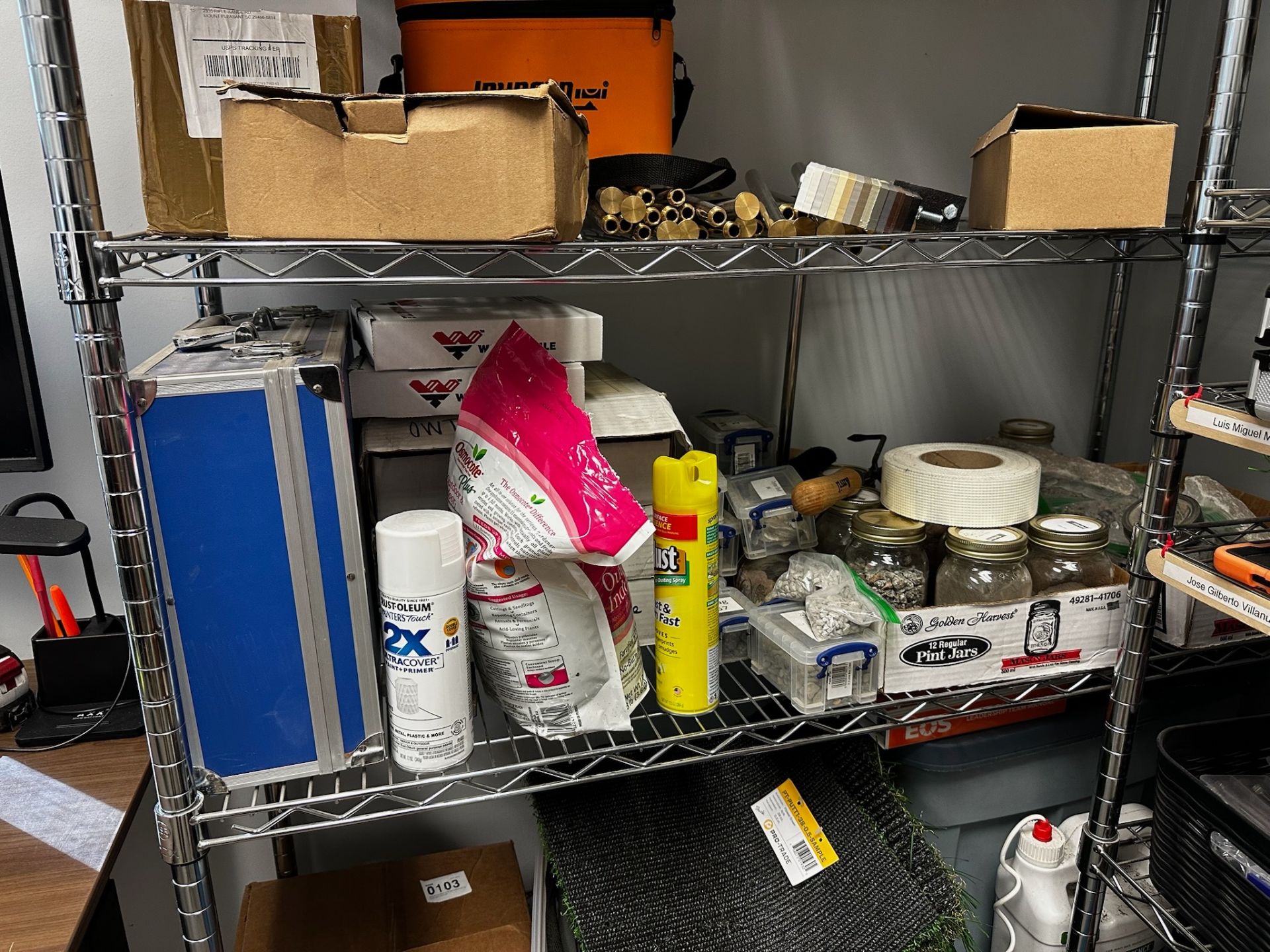2 Wire Shelves with Contents - Image 4 of 10