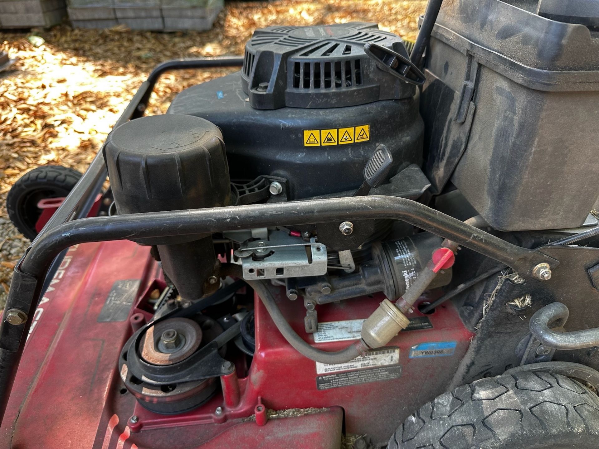 Toro TurfMaster 22215 30" Walk-Behind Mower - Image 3 of 7