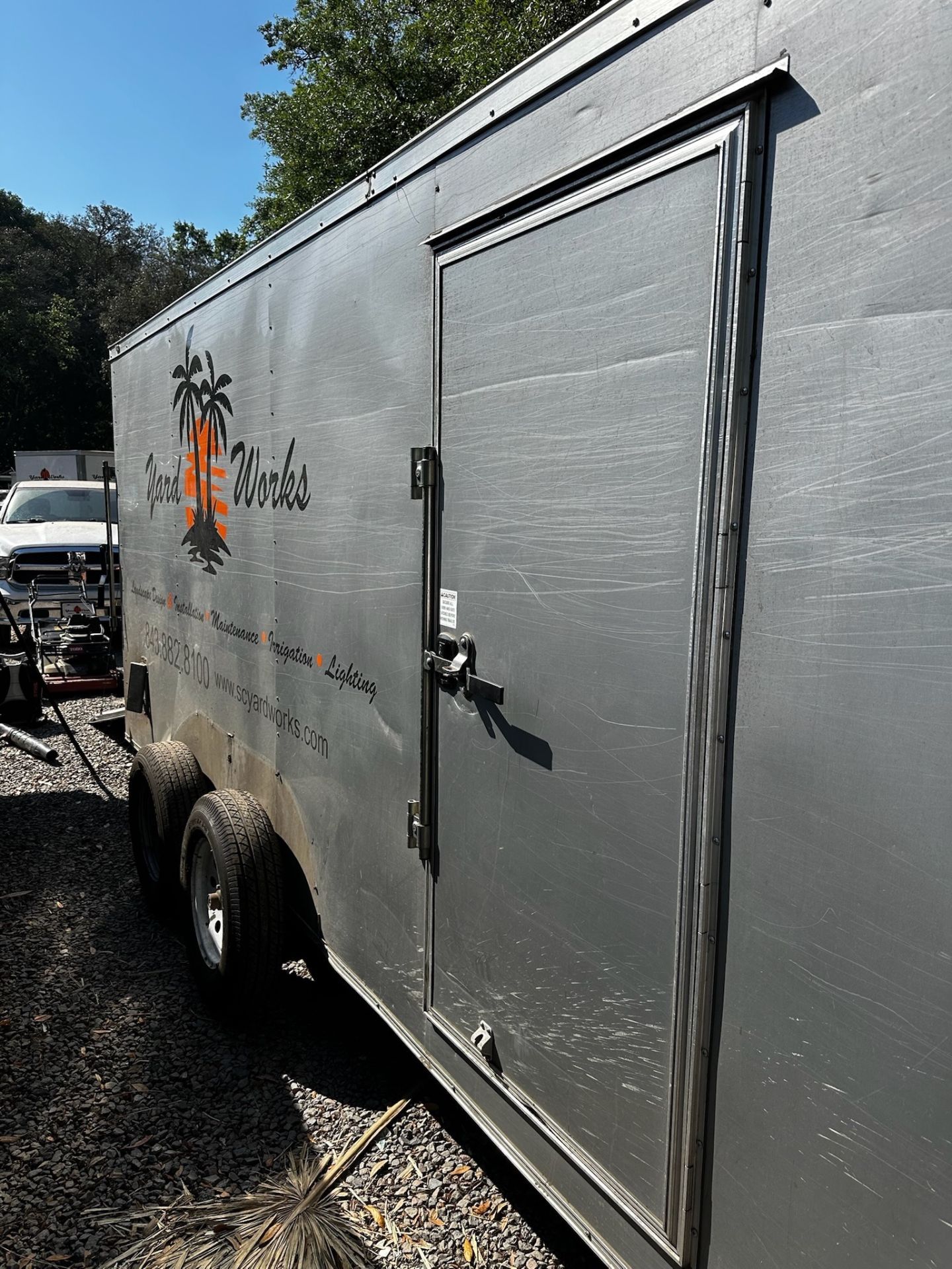 Enclosed Trailer - Image 7 of 8