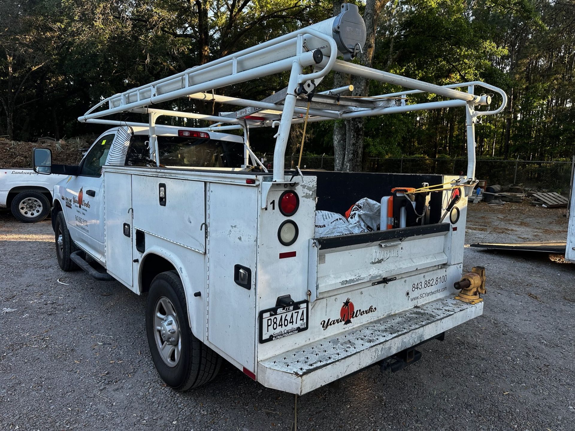 2015 Dodge 2500 - Image 10 of 25