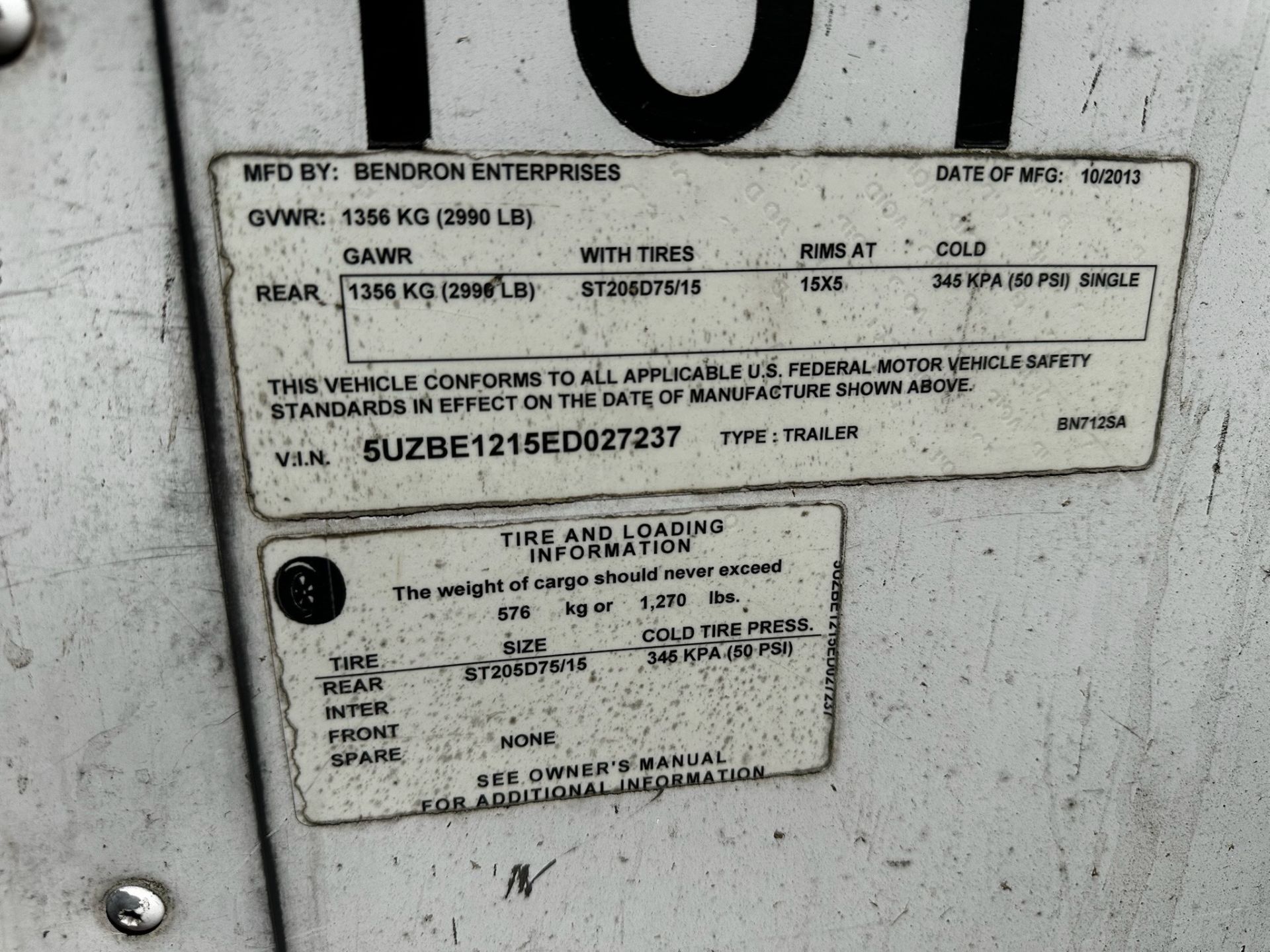 Enclosed Trailer - Image 3 of 8