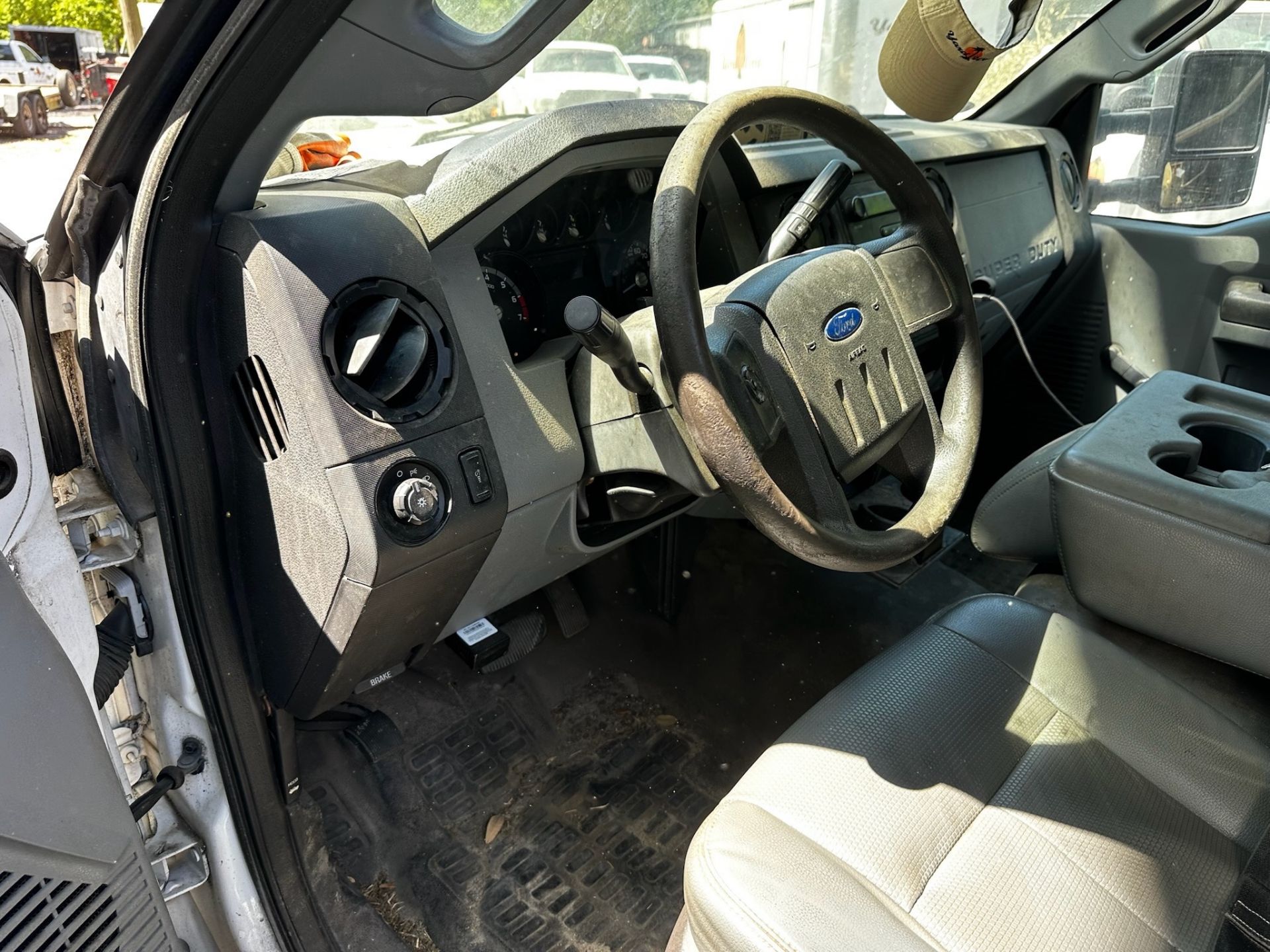 2014 Ford F250 Sprayer Truck - Image 33 of 34