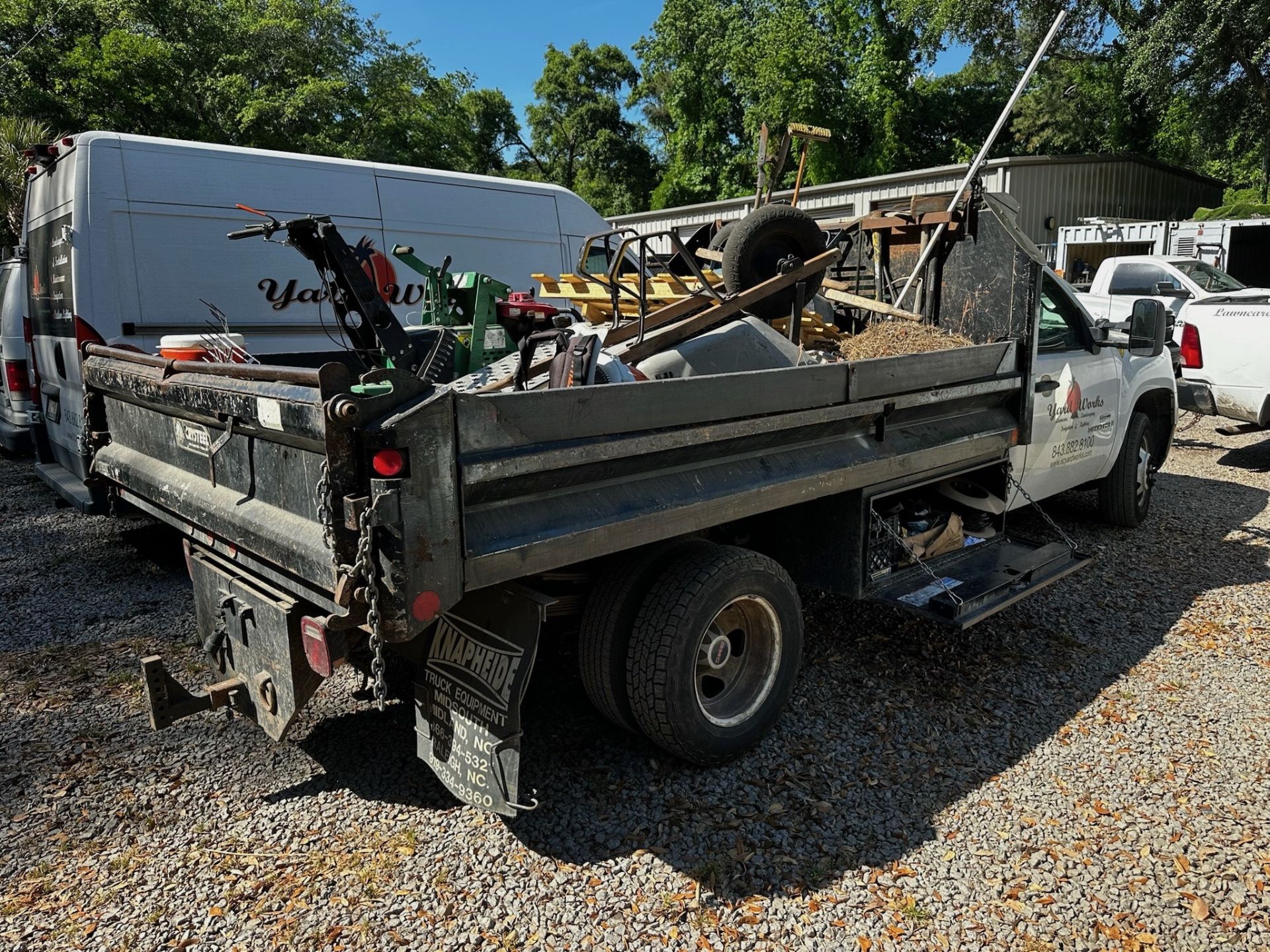 2009 GMC Sierra Dump Truck - Image 4 of 33