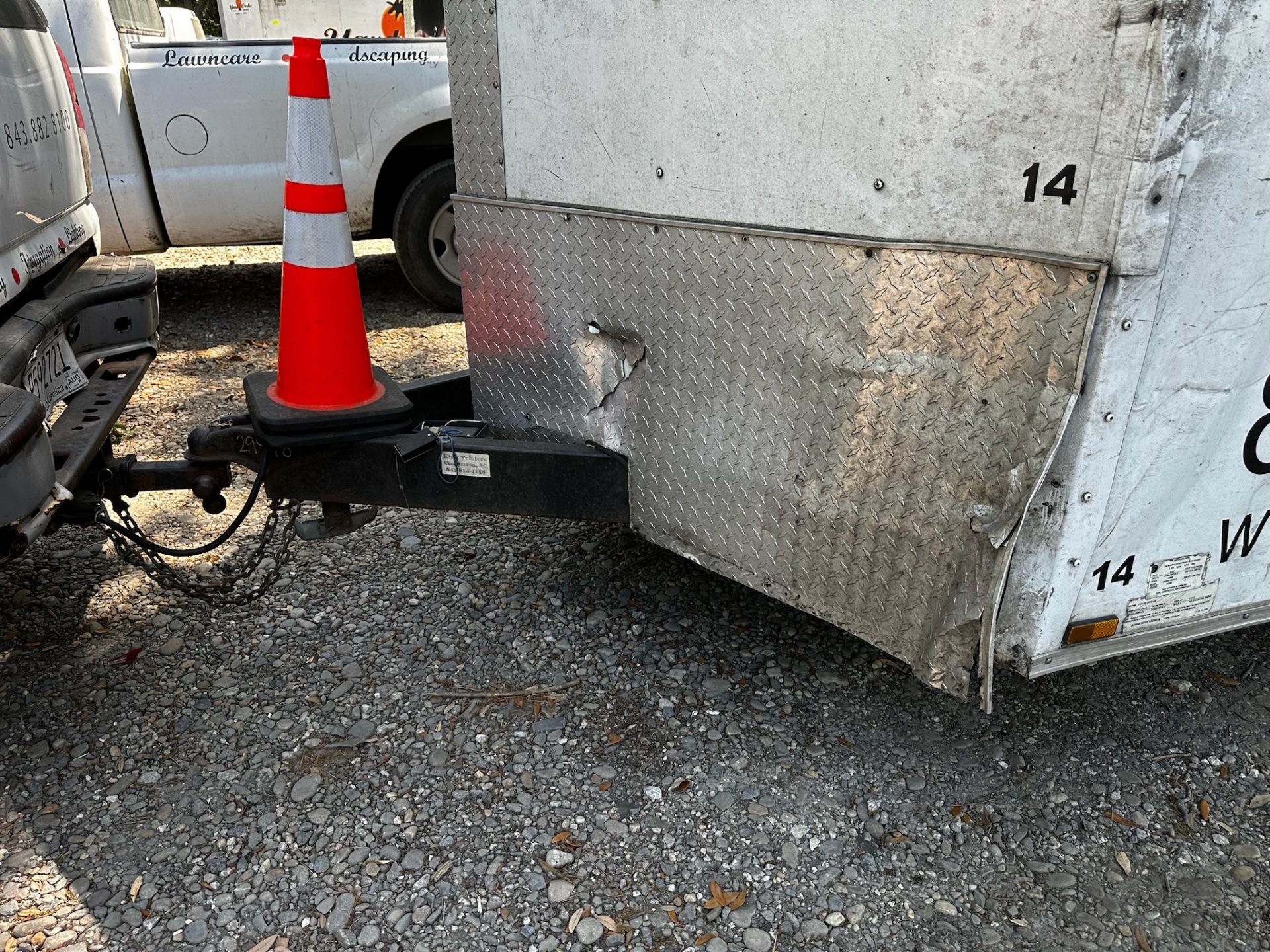 Enclosed Trailer - Image 2 of 10