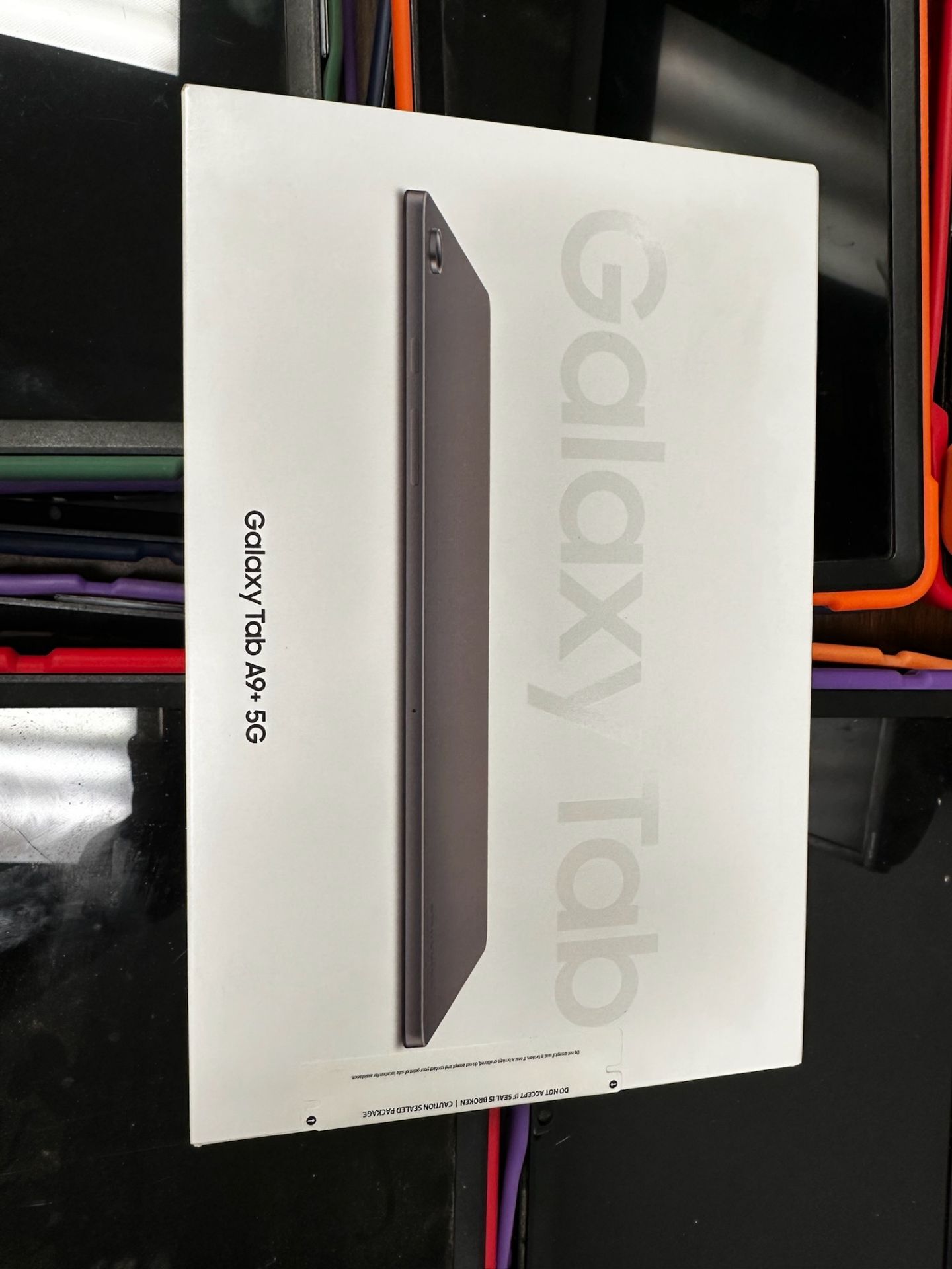 Tablet Lot, 5 New In Box with Others - Image 2 of 2