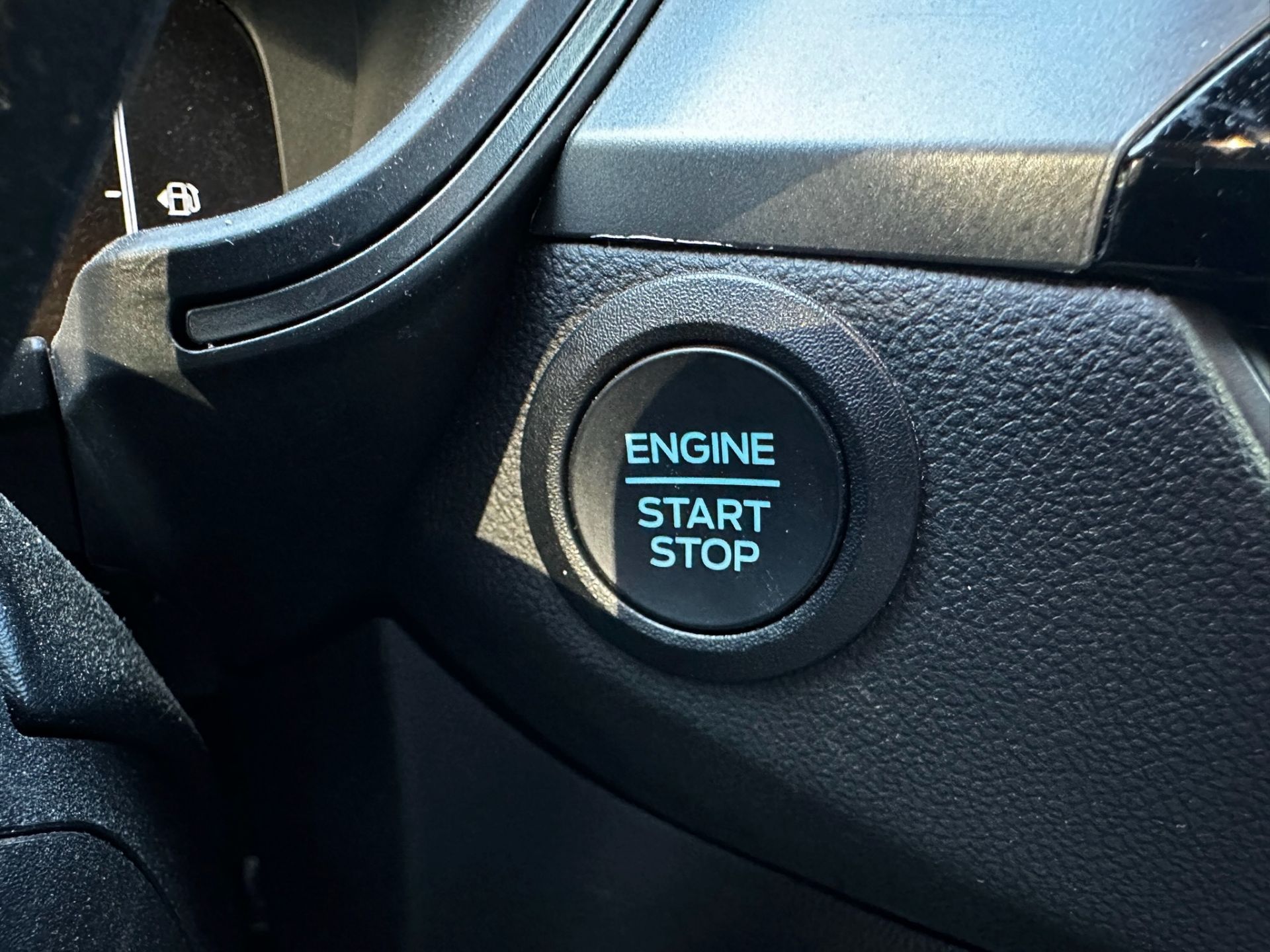 2025 Ford Escape - Image 18 of 18