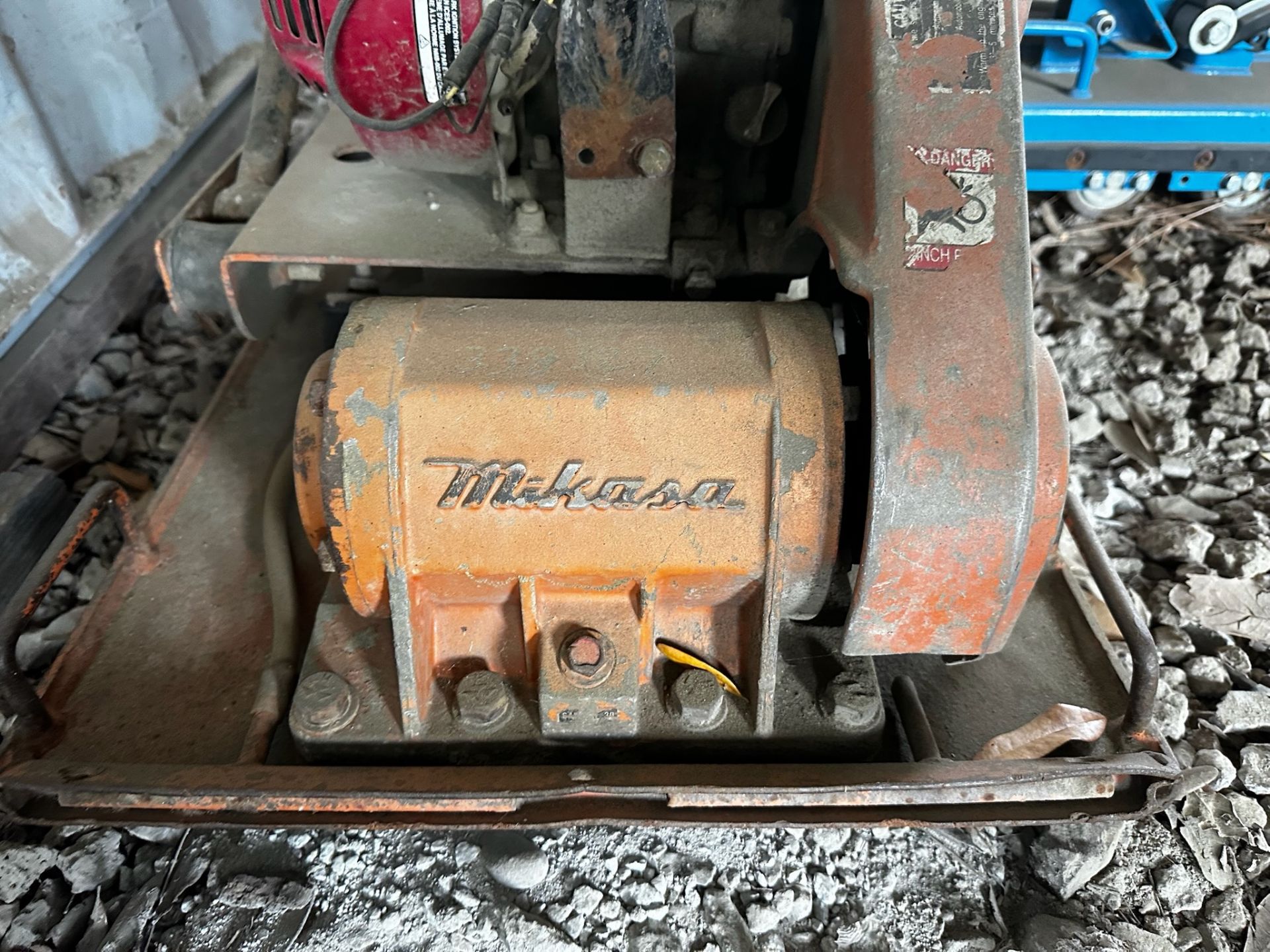 Mikasa Vibratory Plate Compactor - Image 2 of 5