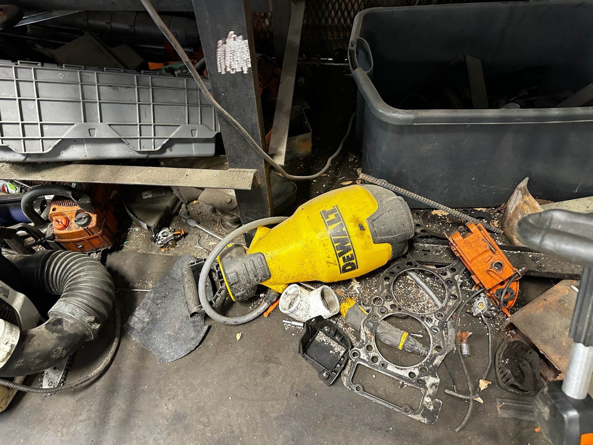 Workbench with Contents - Image 14 of 19