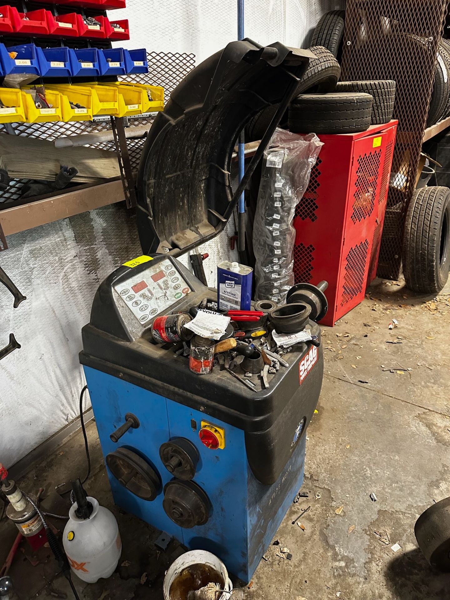 Atlas WB-11 Computerized Wheel Balancer and Small Parts Bins with Conent