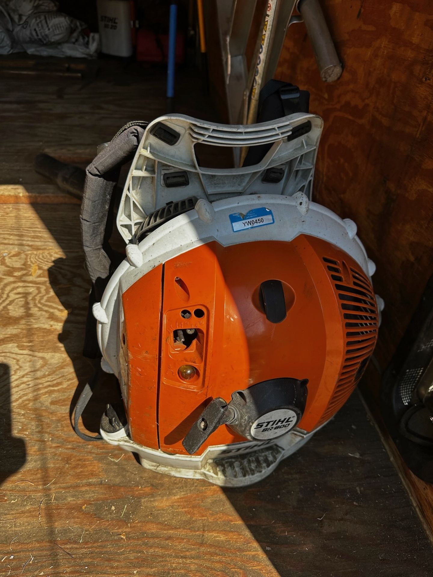 Contents of Trailer - Image 12 of 14