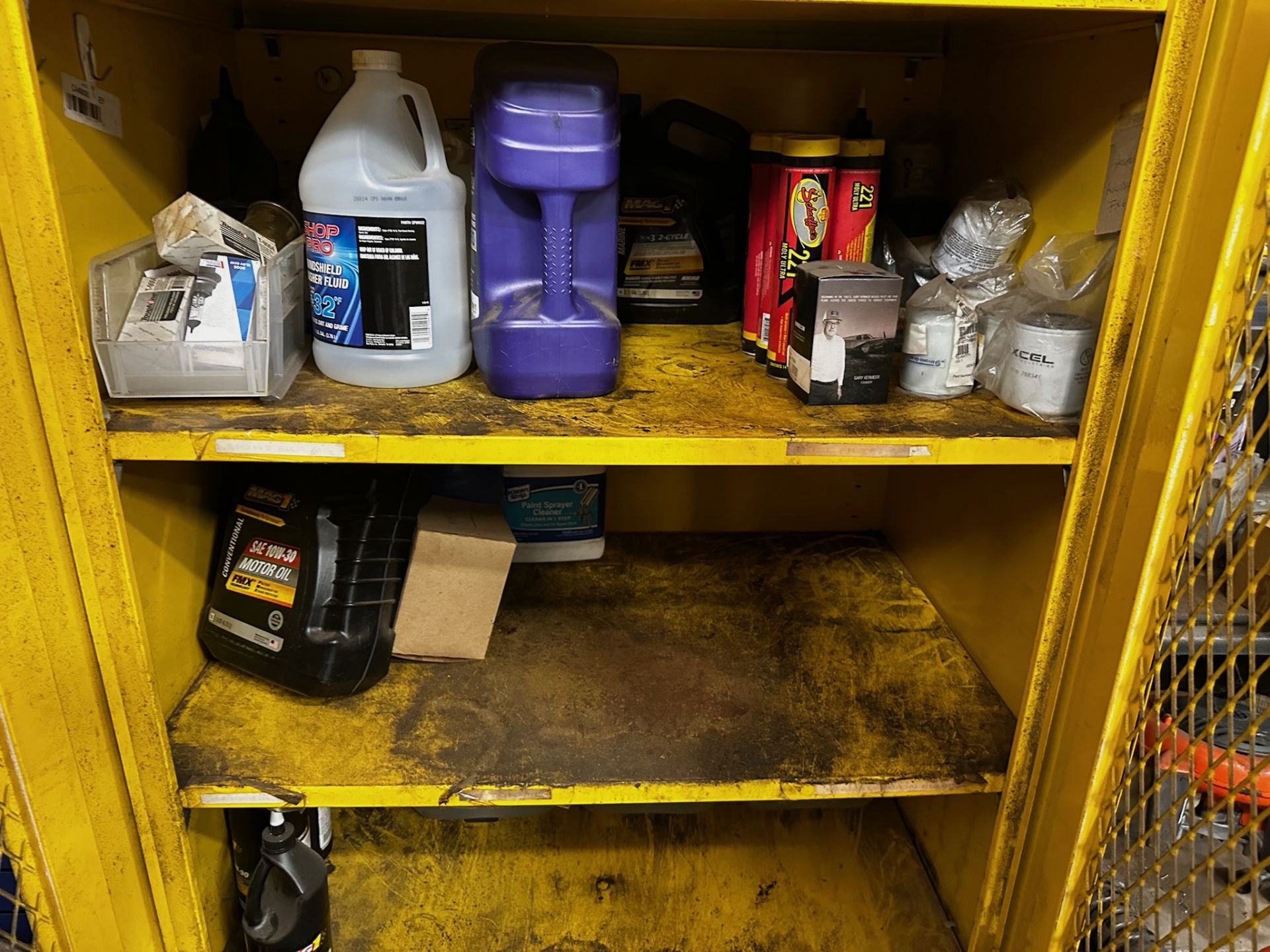 Metal Cabinet with Contents - Image 3 of 4