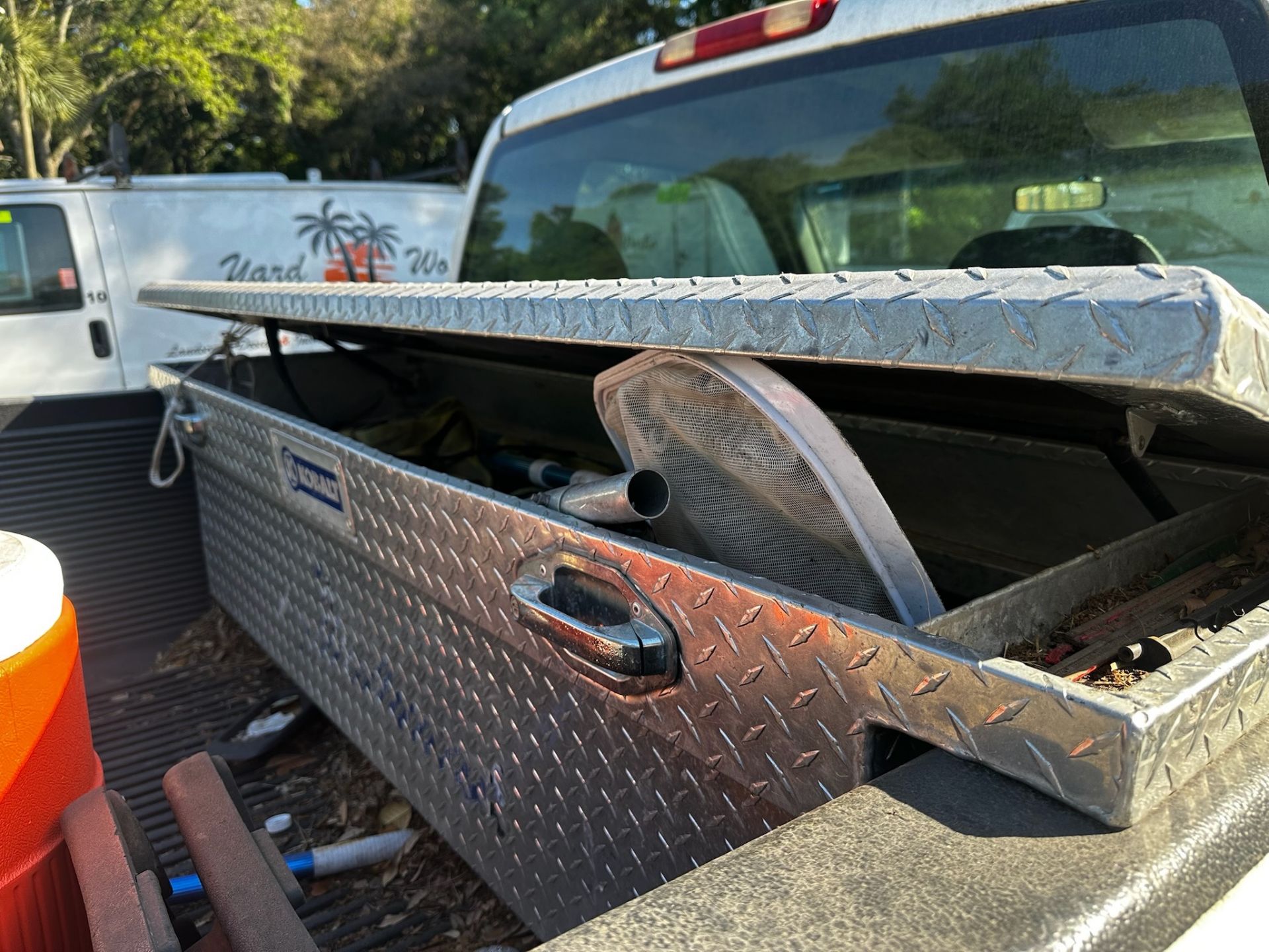2007 GMC Sierra 2500 - Image 7 of 15