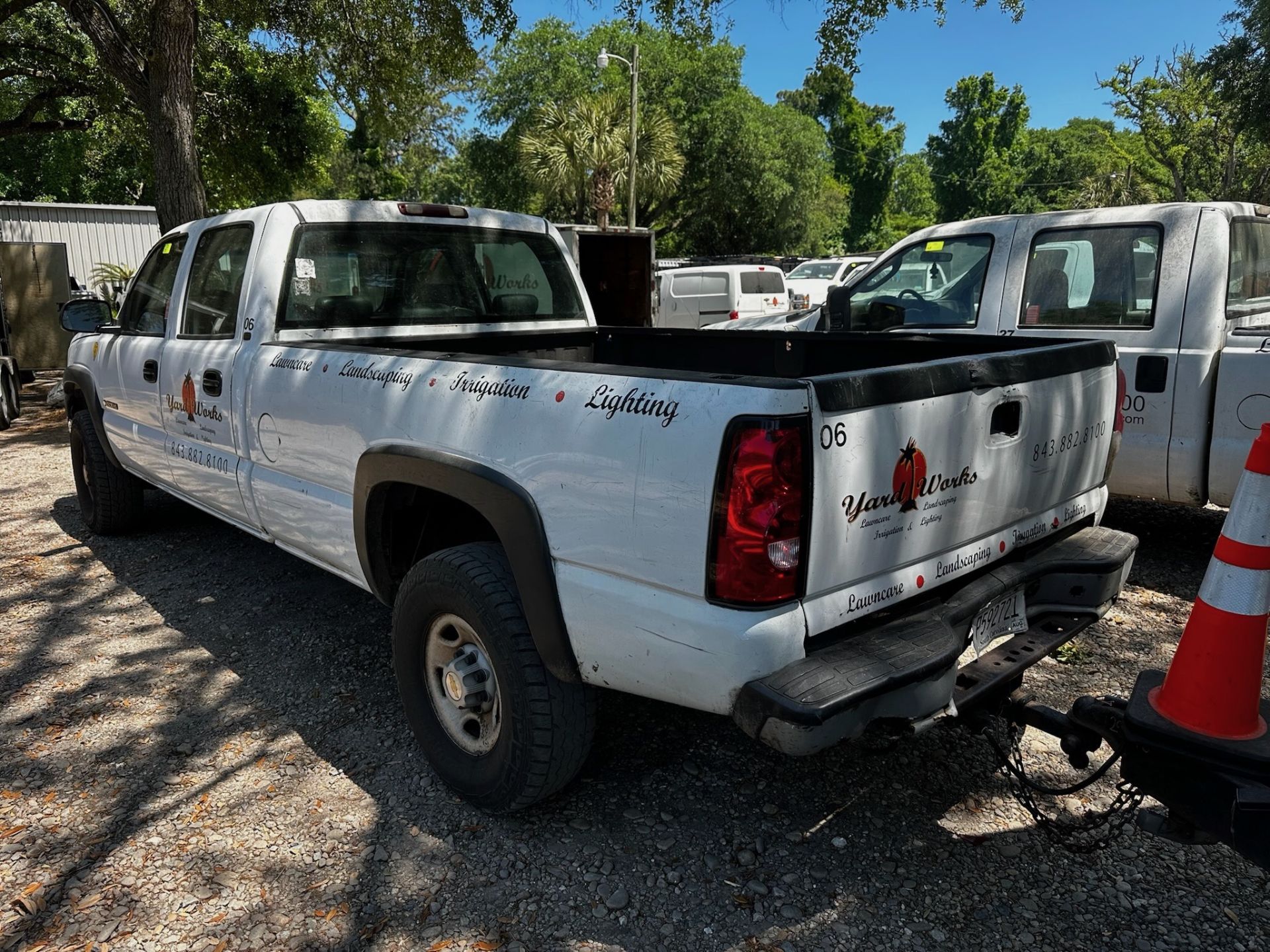 2004 Chevrolet Silverado 2500HD Crew Cab - Image 8 of 17