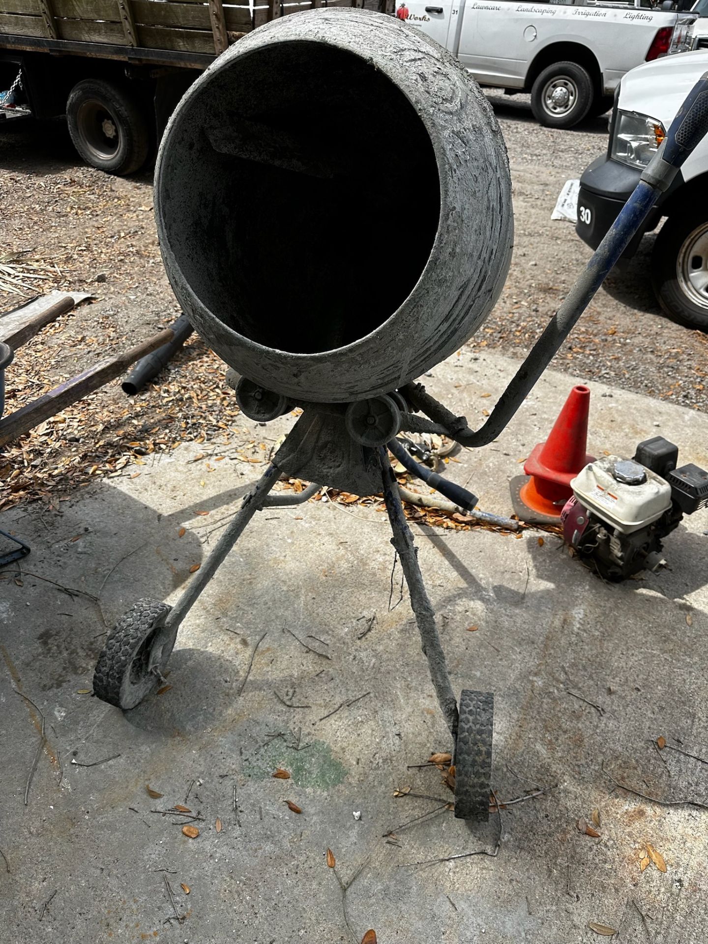 Kobalt 4 Cu-Ft Portable Mixer - Image 2 of 3