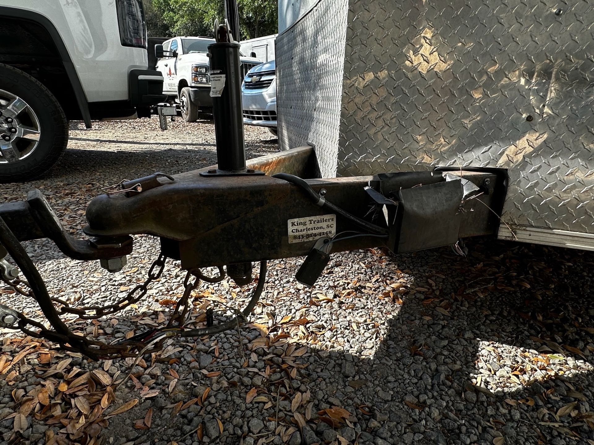 Enclosed Trailer - Image 2 of 6