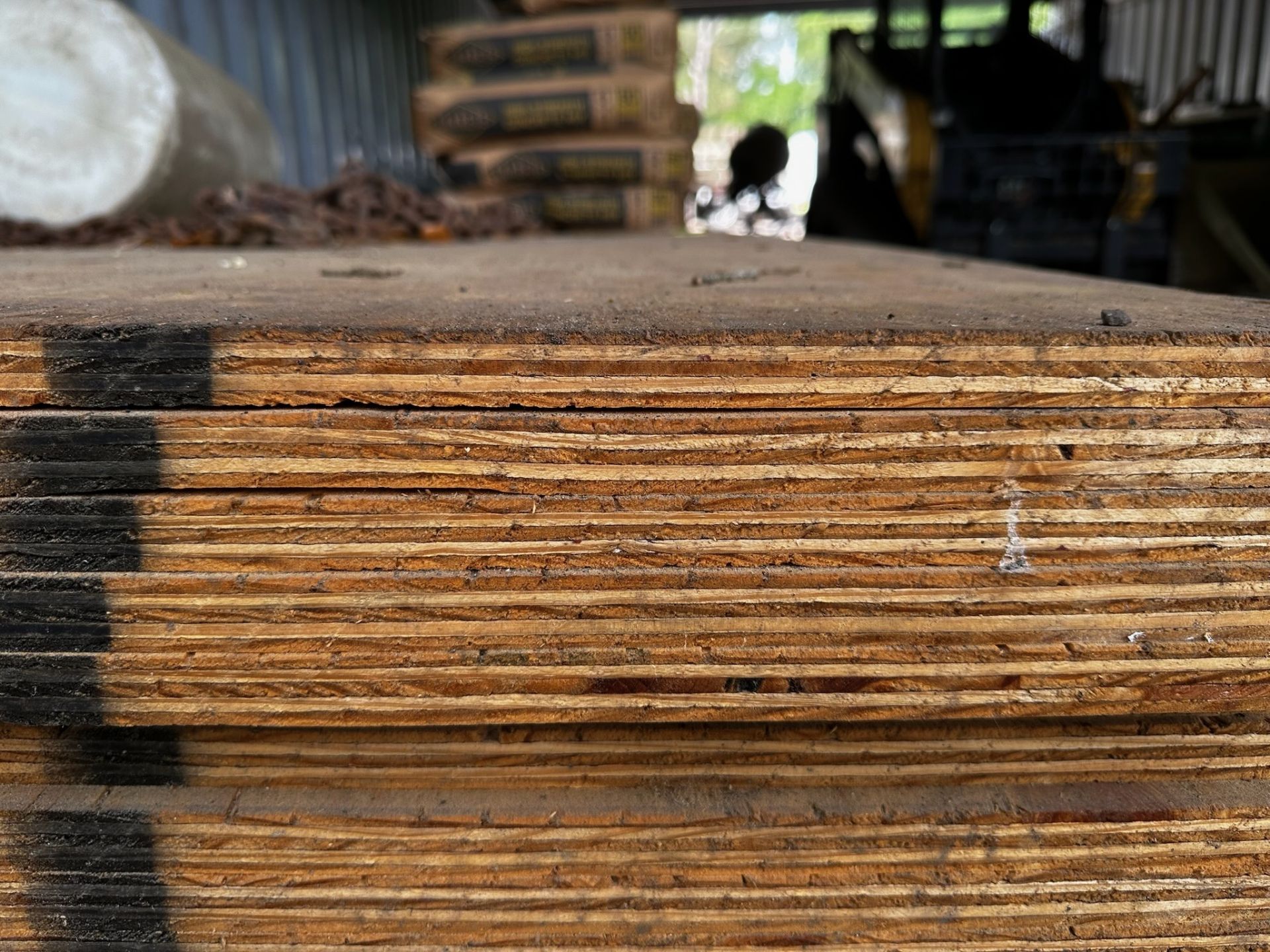 Plywood and Concrete Mix - Image 4 of 5