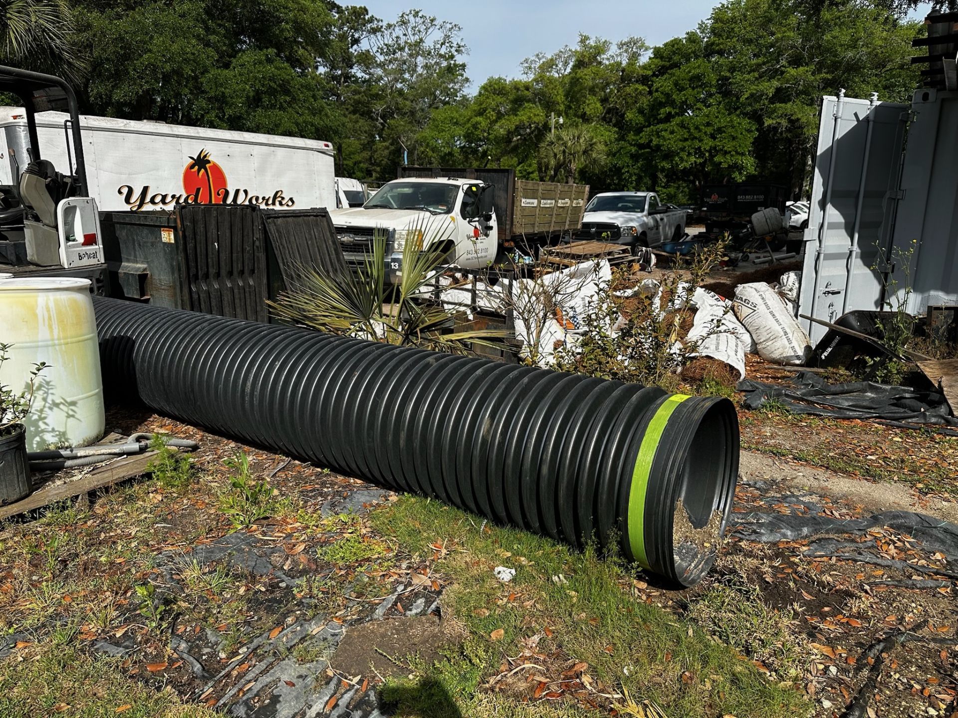 Large Corregated Pipe - Image 2 of 4