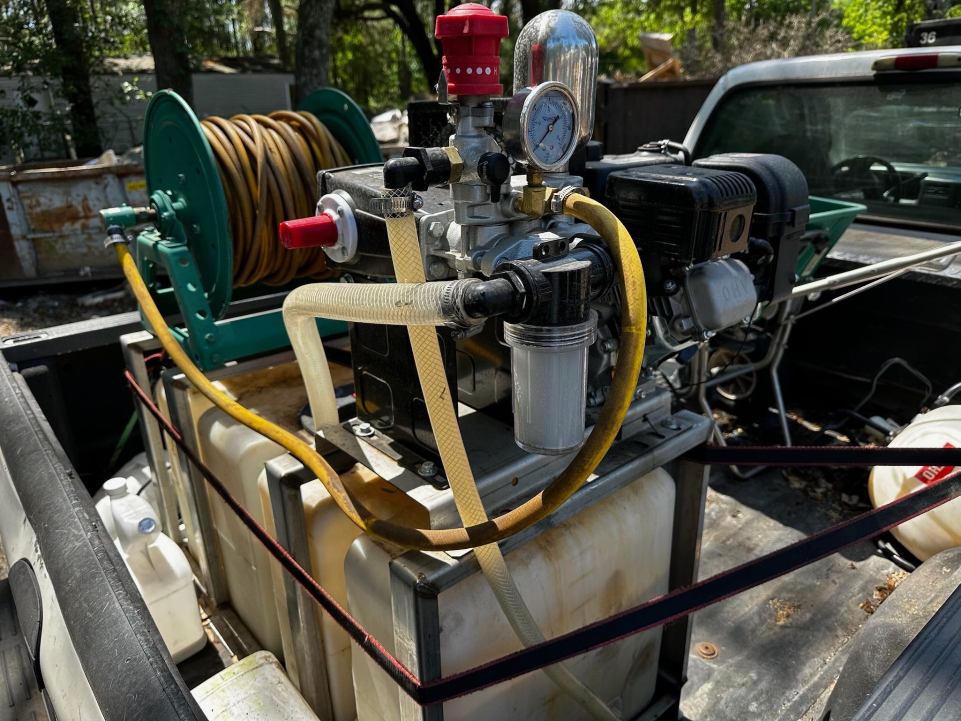 2003 Ford F250 Sprayer Truck - Image 9 of 21
