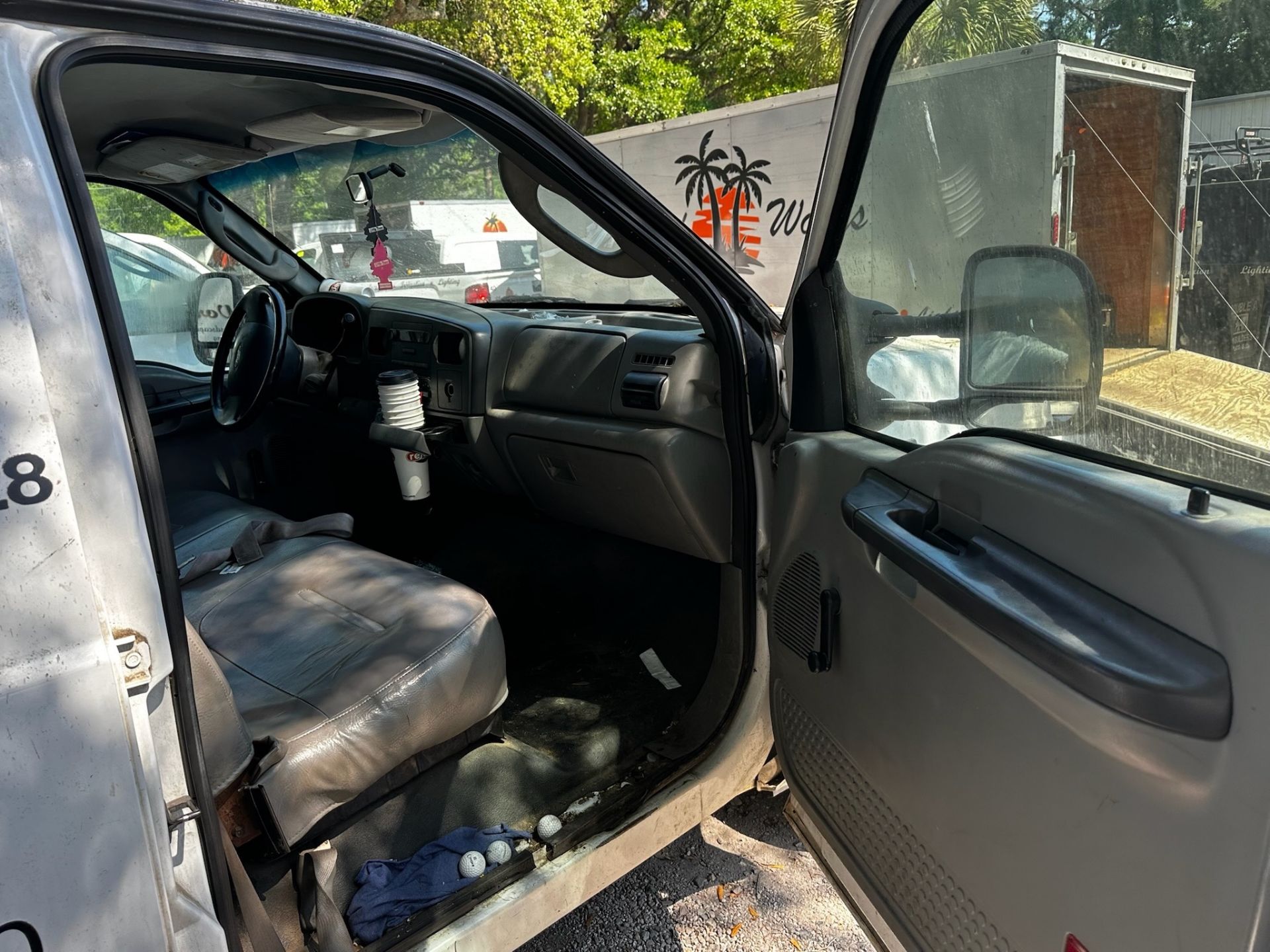 2007 Ford F250 XL SuperDuty - Image 8 of 17