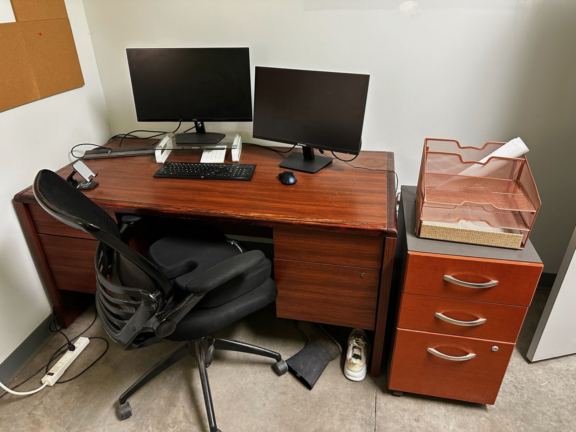 Complete 2 Desk Office with All Contents - Image 3 of 3