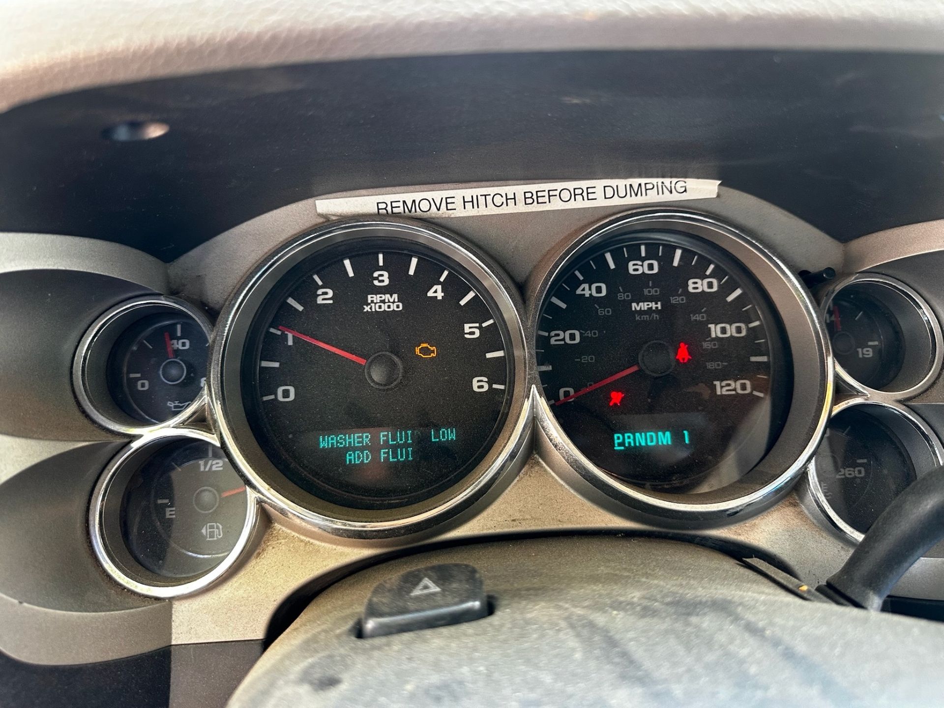 2007 Chevy C3500 Landscaping Dump Truck - Image 20 of 26