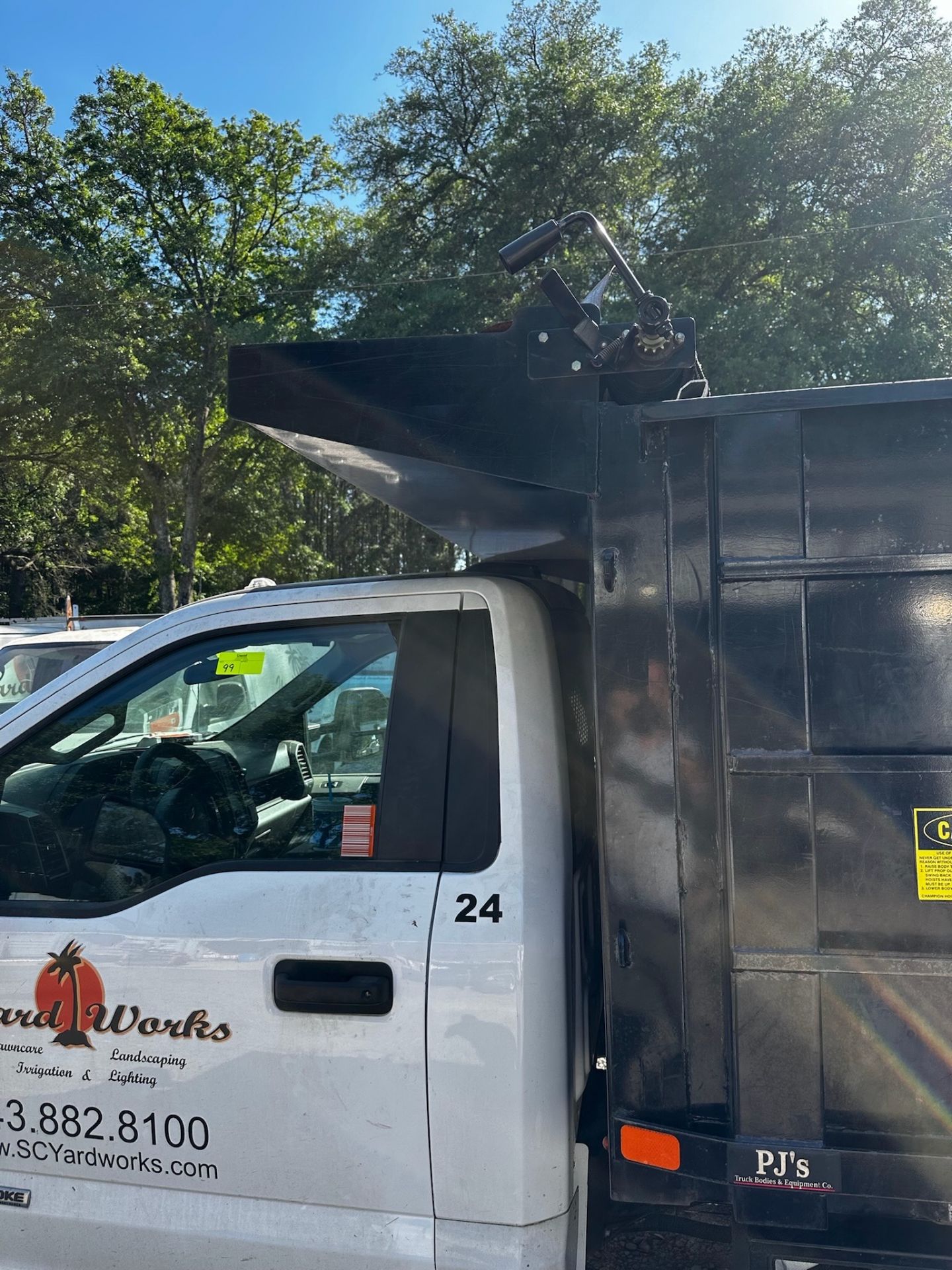 2022 Ford F550 Dump Truck - Image 13 of 20