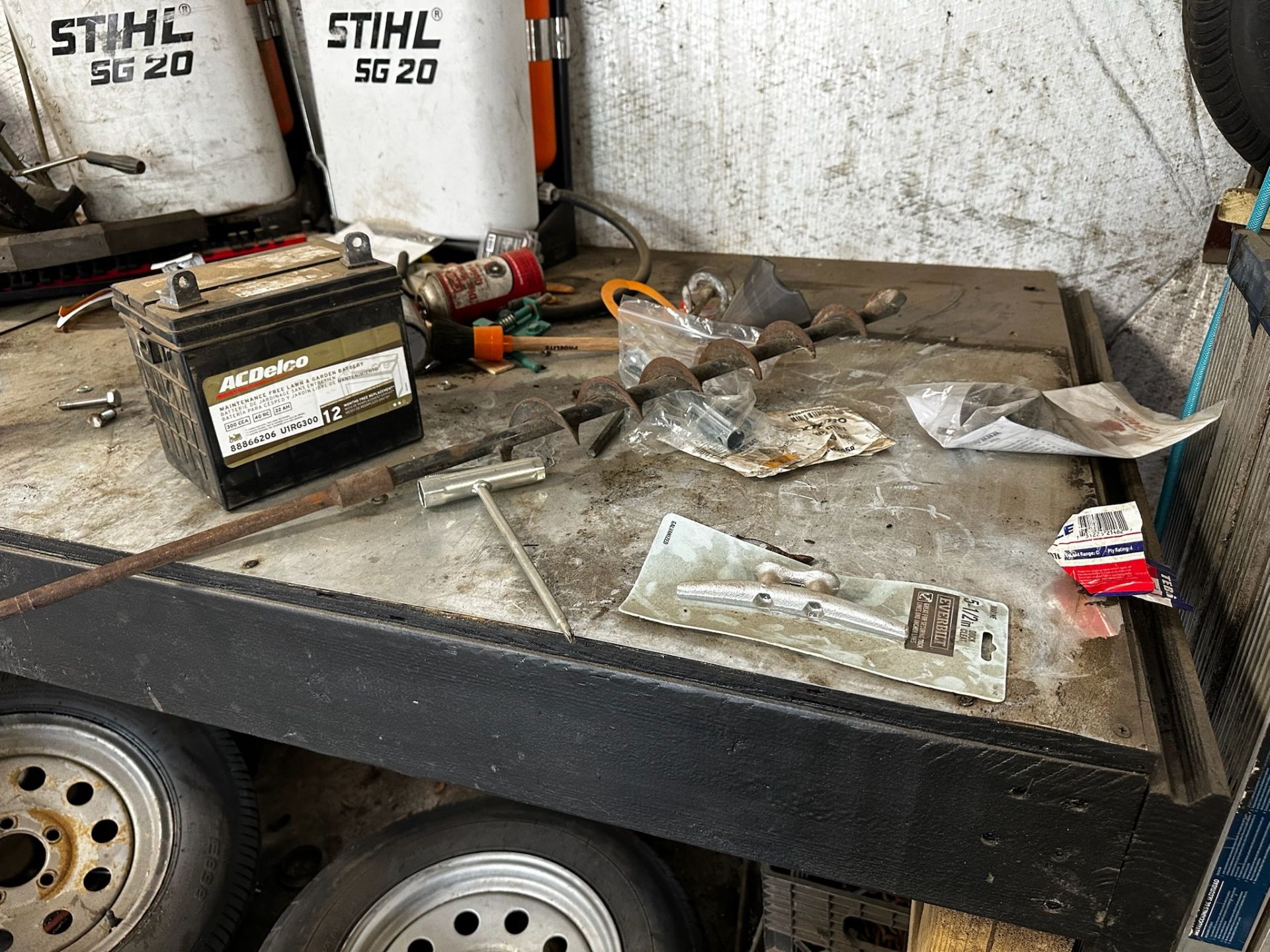 Workbench and Conents - Image 6 of 9