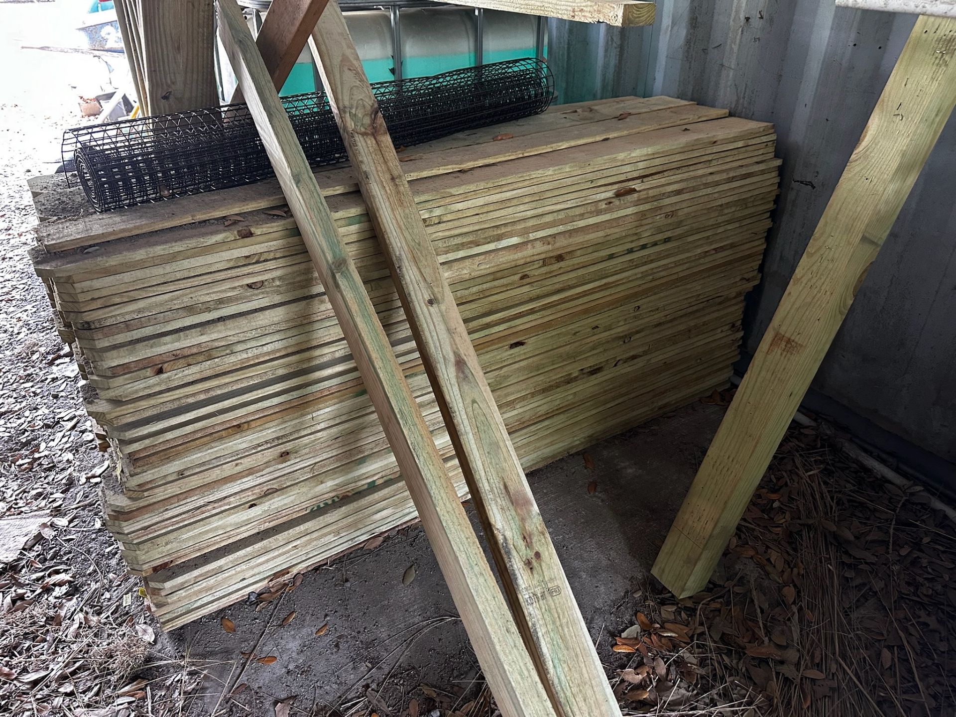 Wooden Fencing - Image 3 of 5