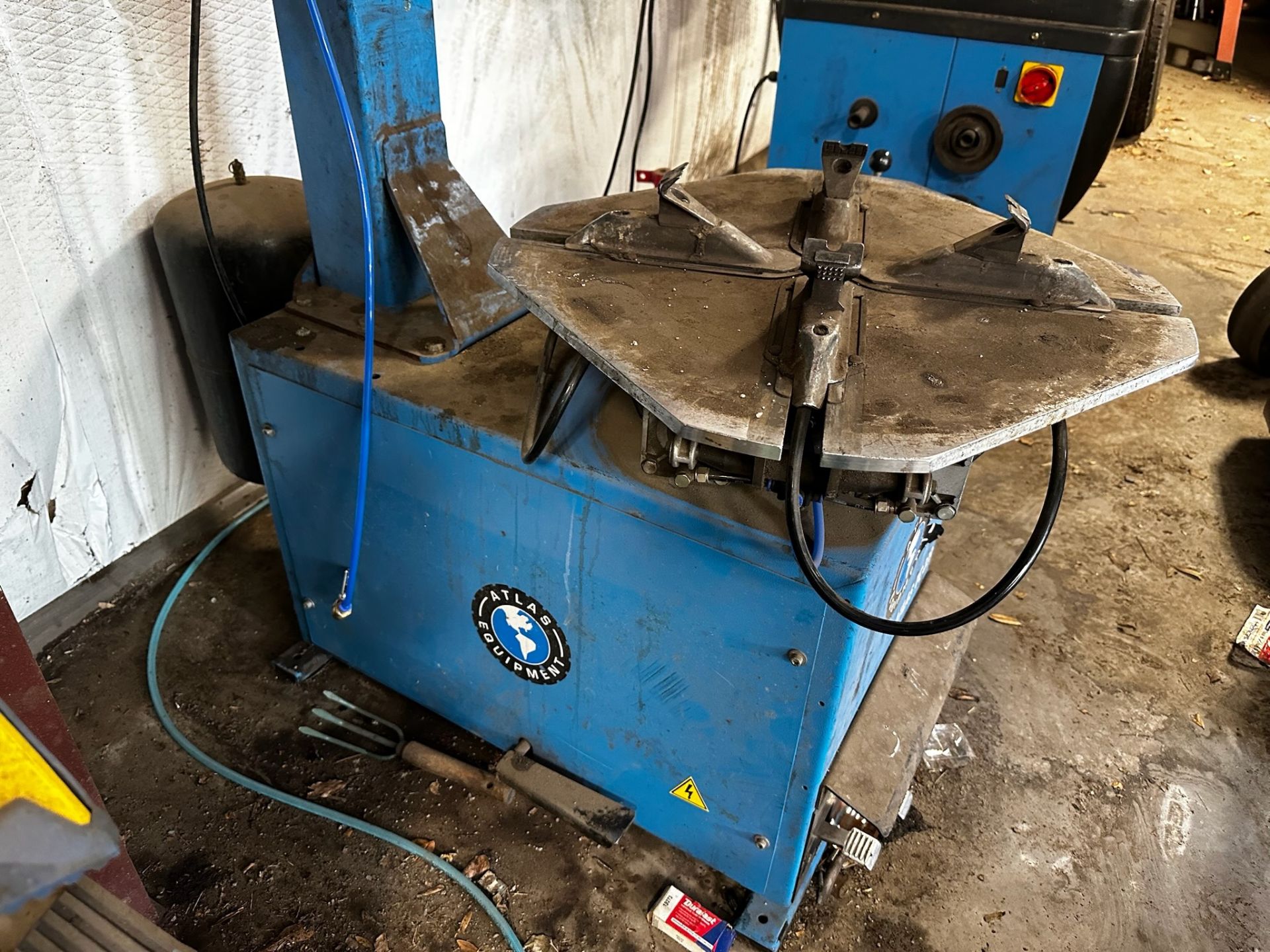 Atlas TC-229 Tire Changer - Image 3 of 5