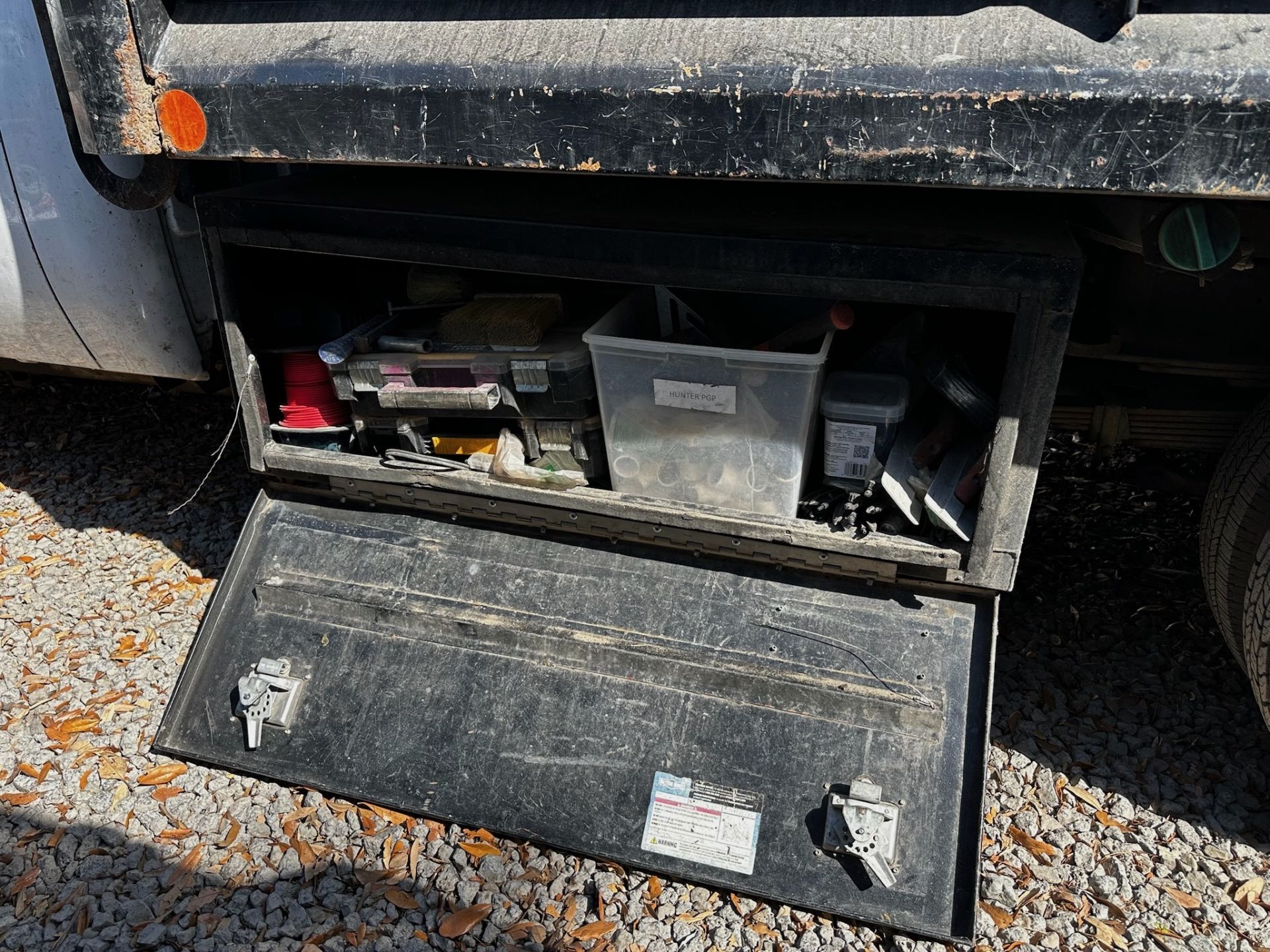 2009 GMC Sierra Dump Truck - Image 23 of 33