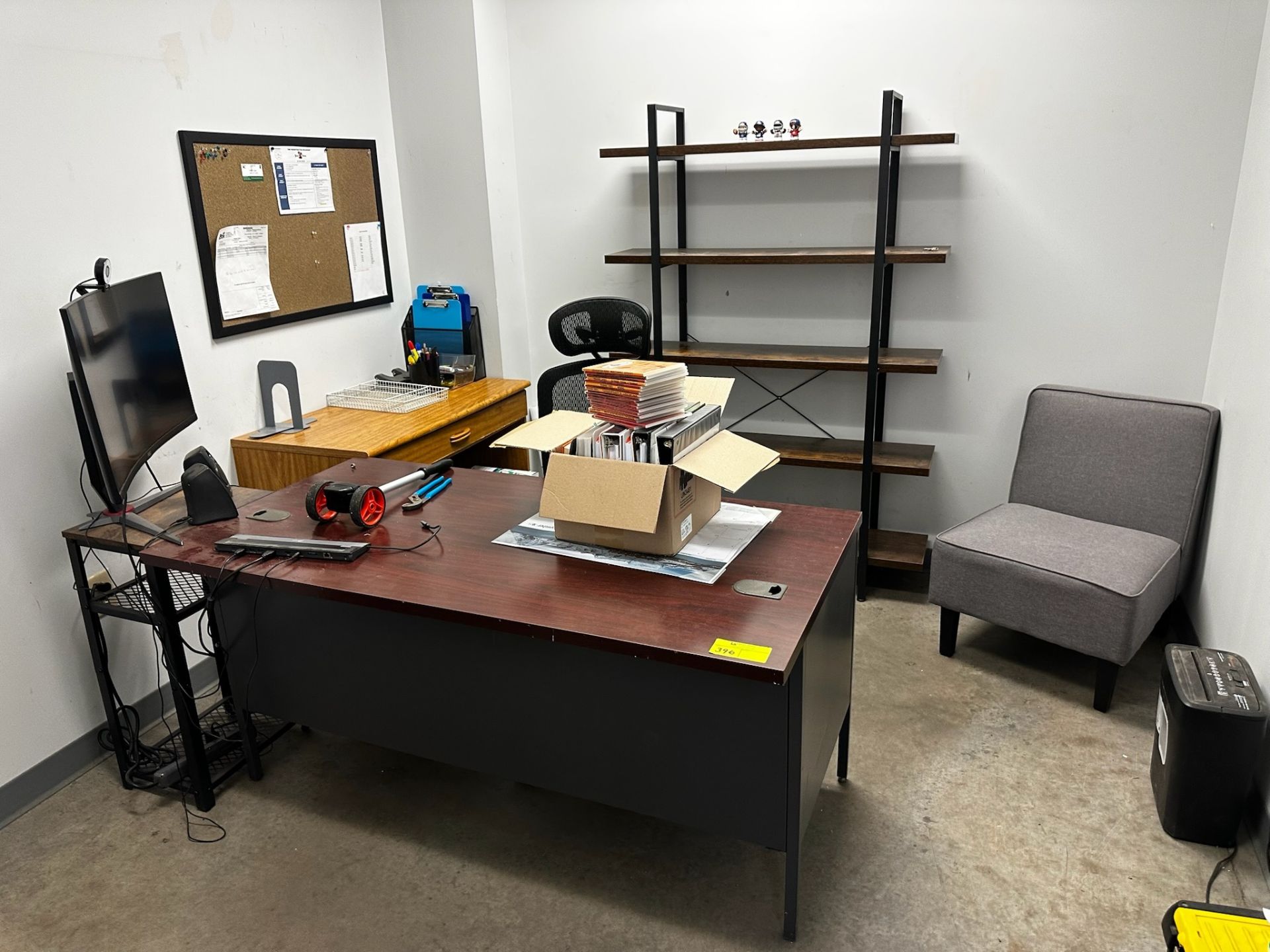 Complete Office and Contents