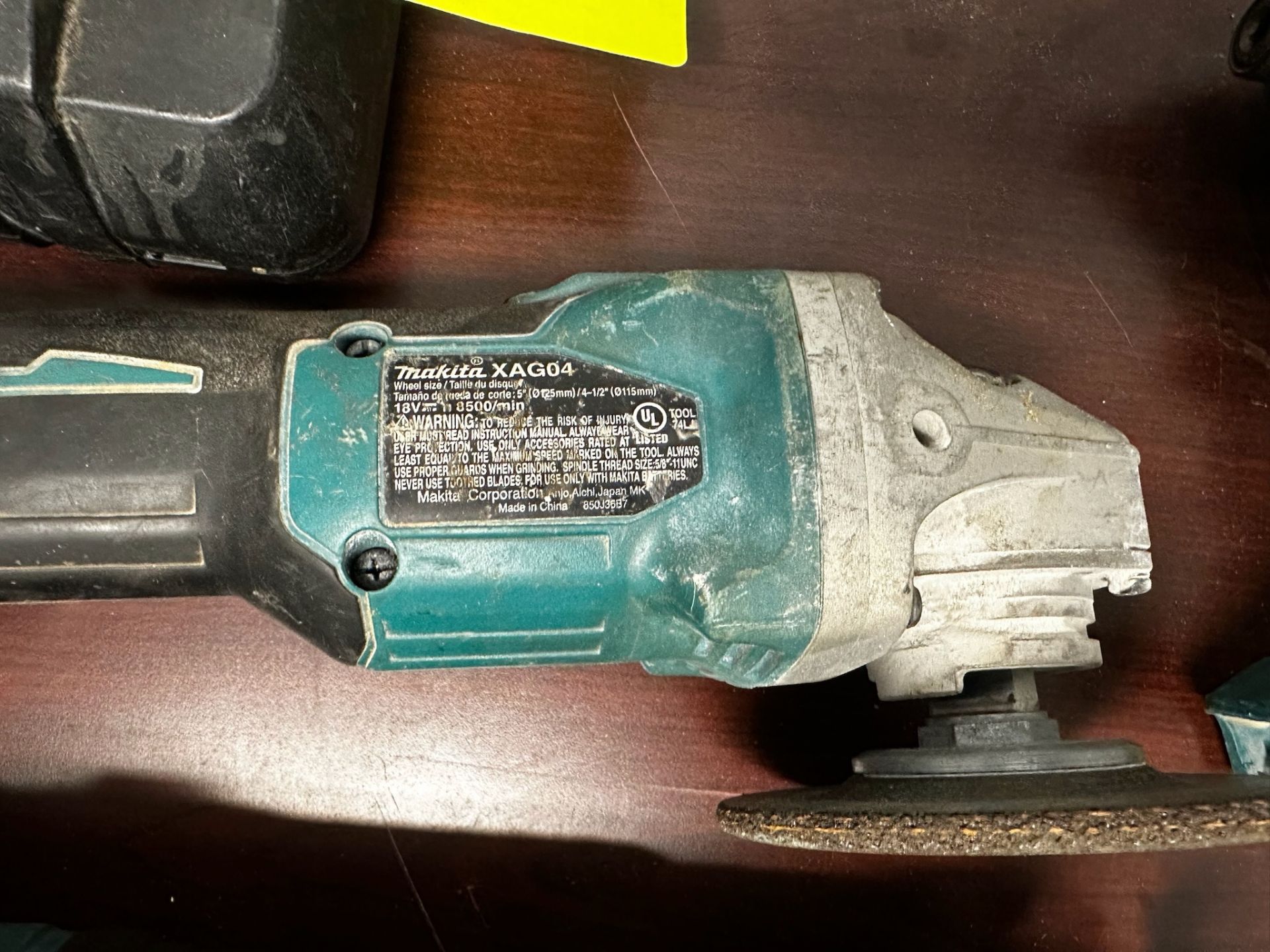 Makita Tool Lot with Charger and Batteries - Image 3 of 5