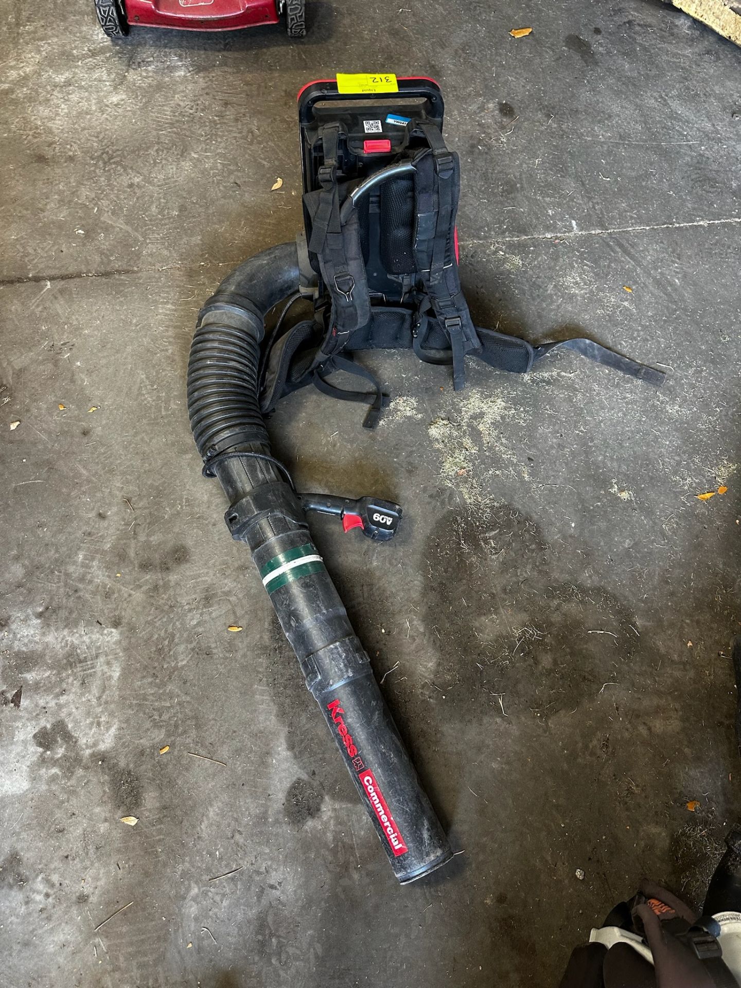 Kress 60V Commercial Backpack Blower - Image 3 of 4