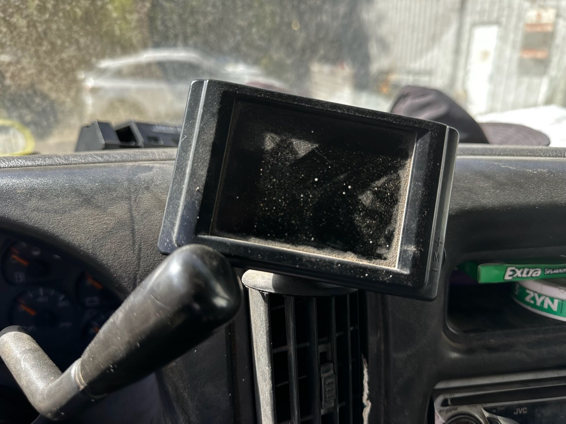2006 Chevy 4500 Dump Truck - Image 18 of 20