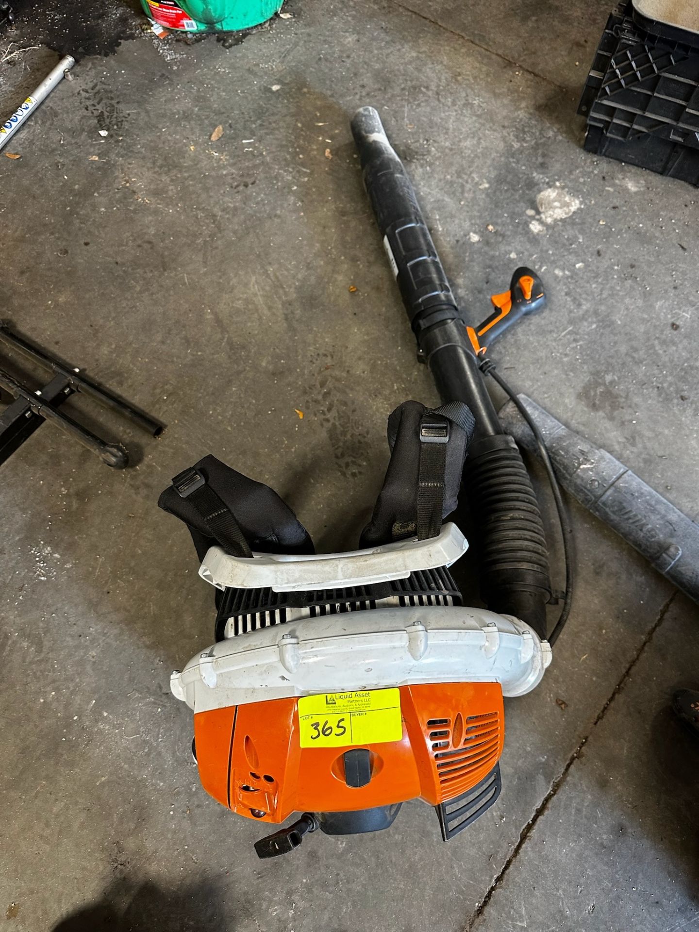 Stihl BR 600 Backpack Blower - Image 2 of 2