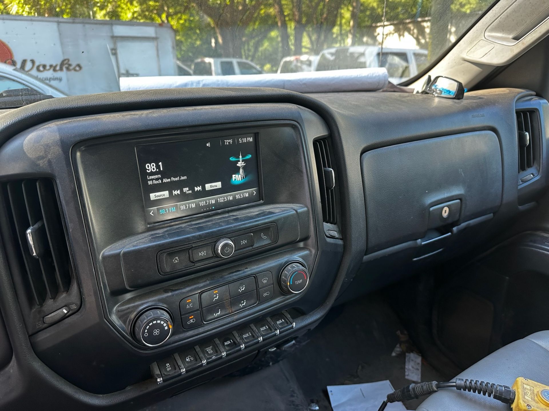 2019 International C515 Dump Truck - Image 29 of 29