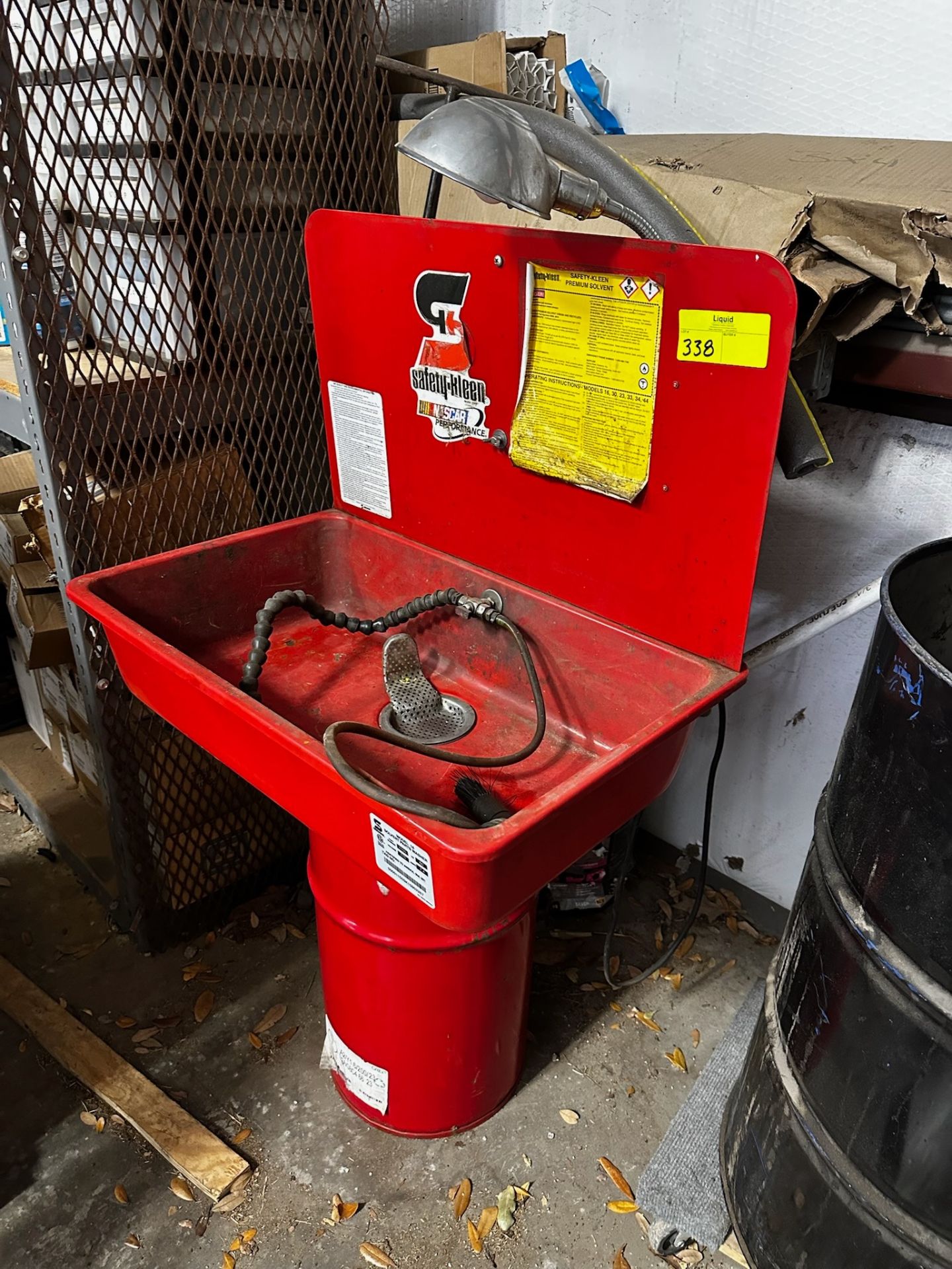 Safety-Kleen Model 16 Solvent Parts Washer