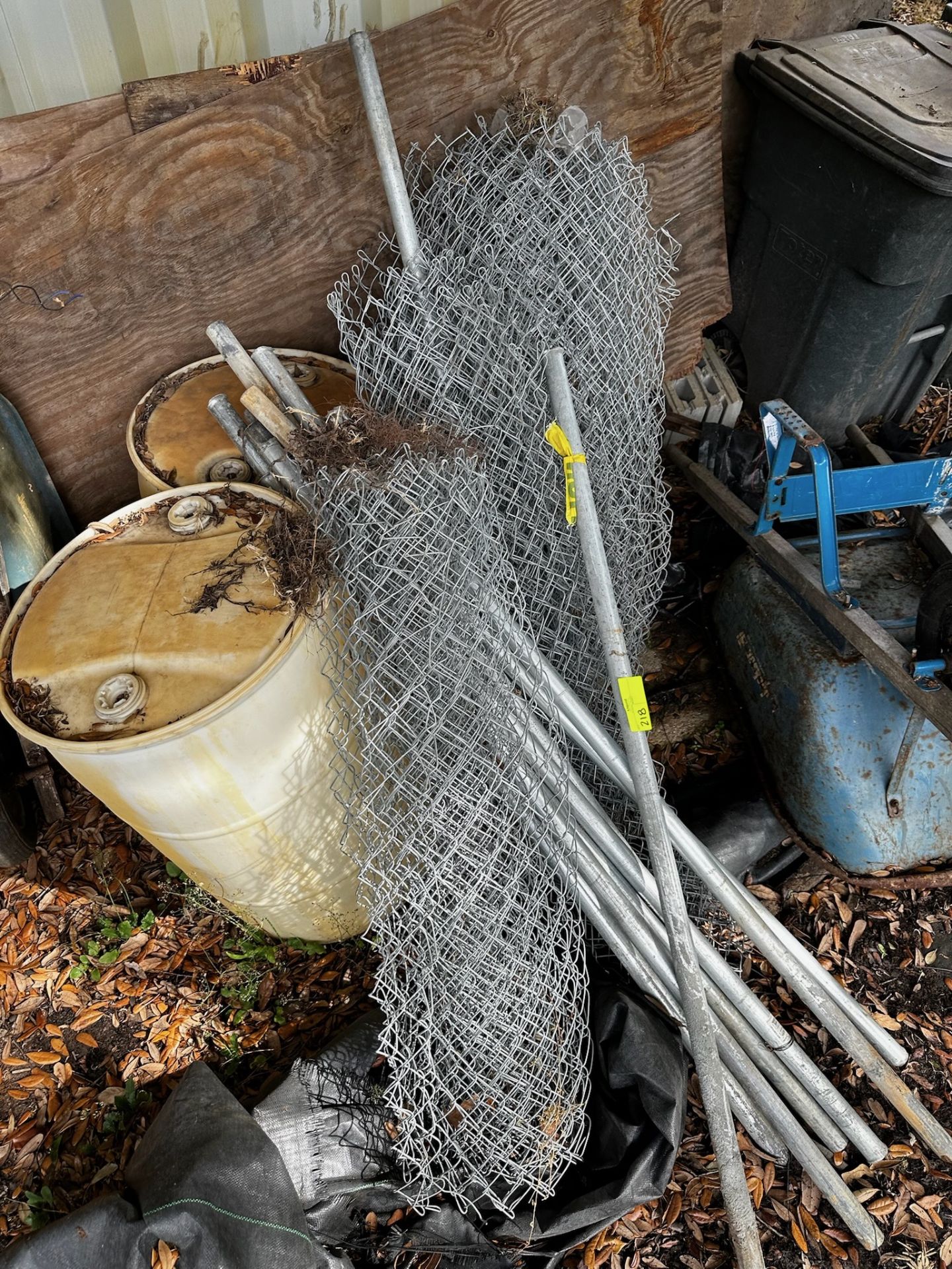 Chainlength Fencing - Image 2 of 2