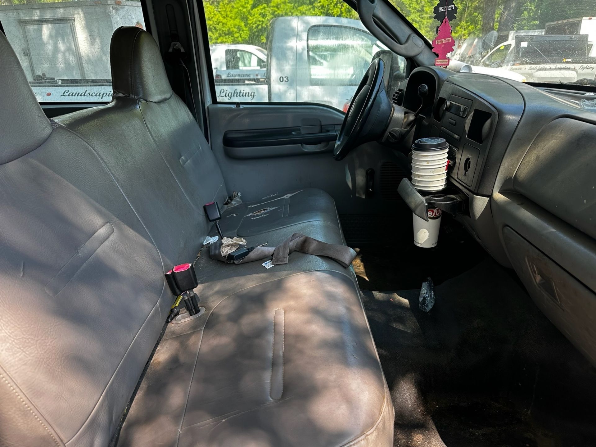 2007 Ford F250 XL SuperDuty - Image 10 of 17
