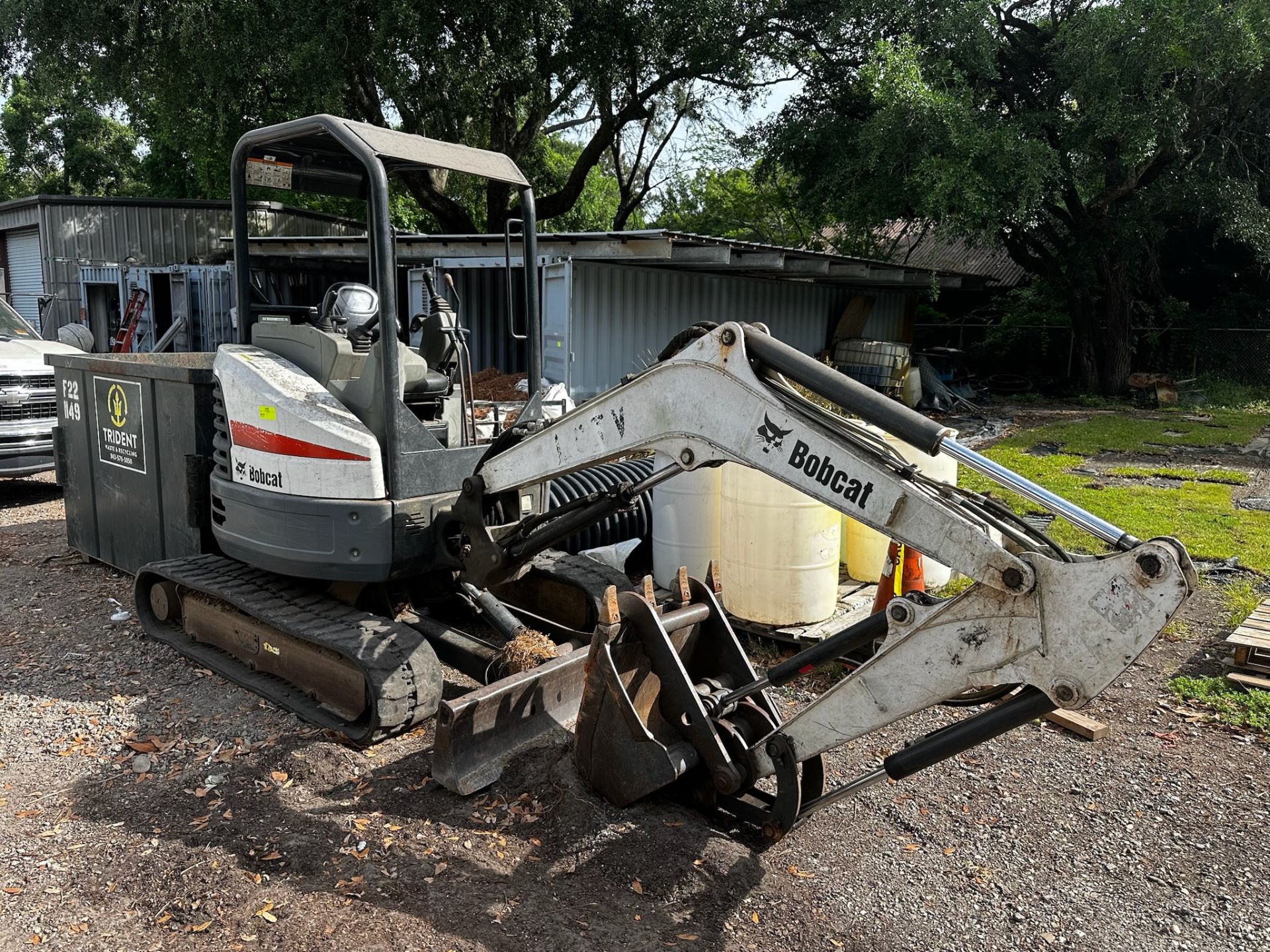 Bobcat E26 2.9-ton Mini Excavator