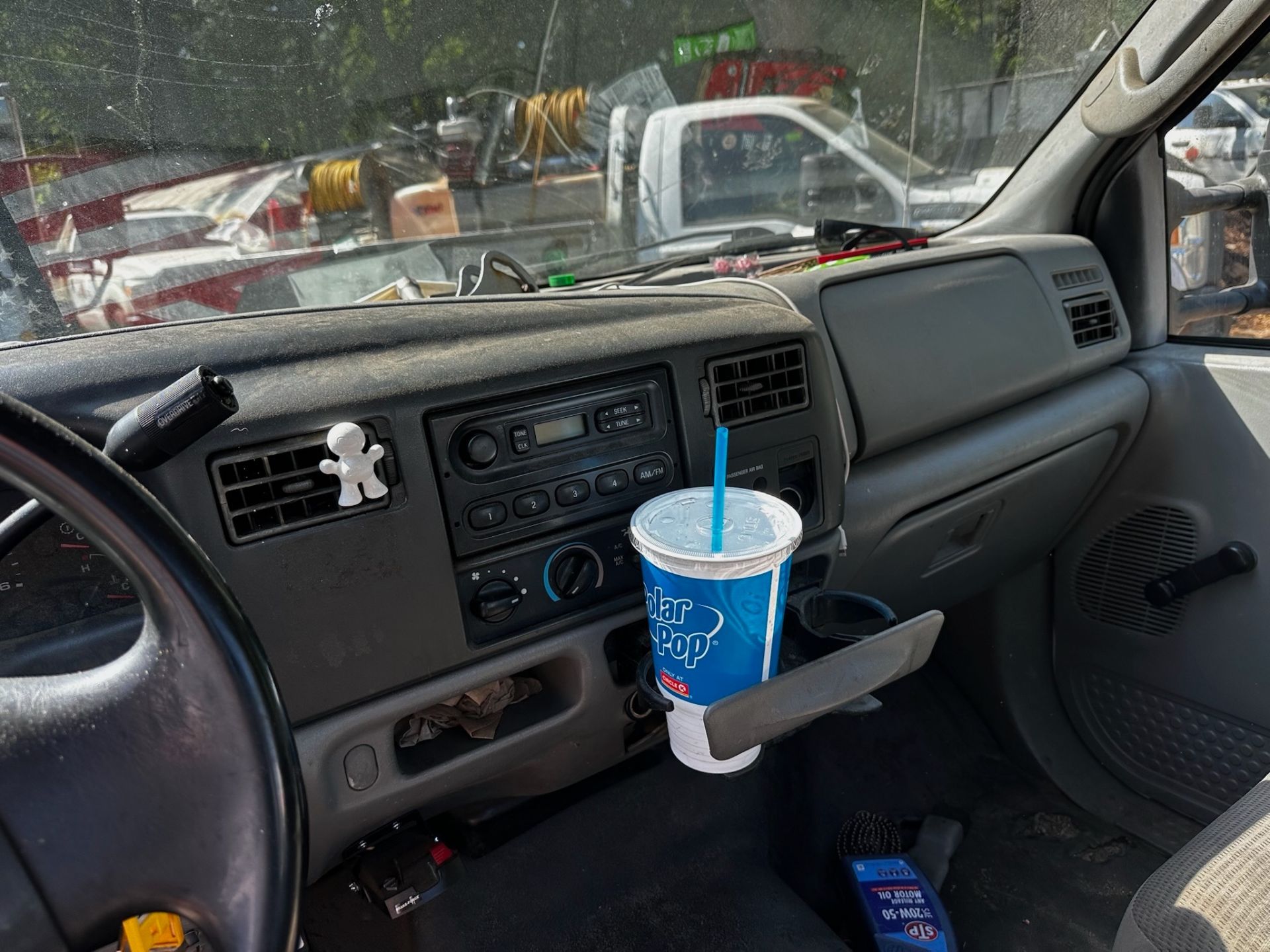 2004 Ford F250 - Image 13 of 15