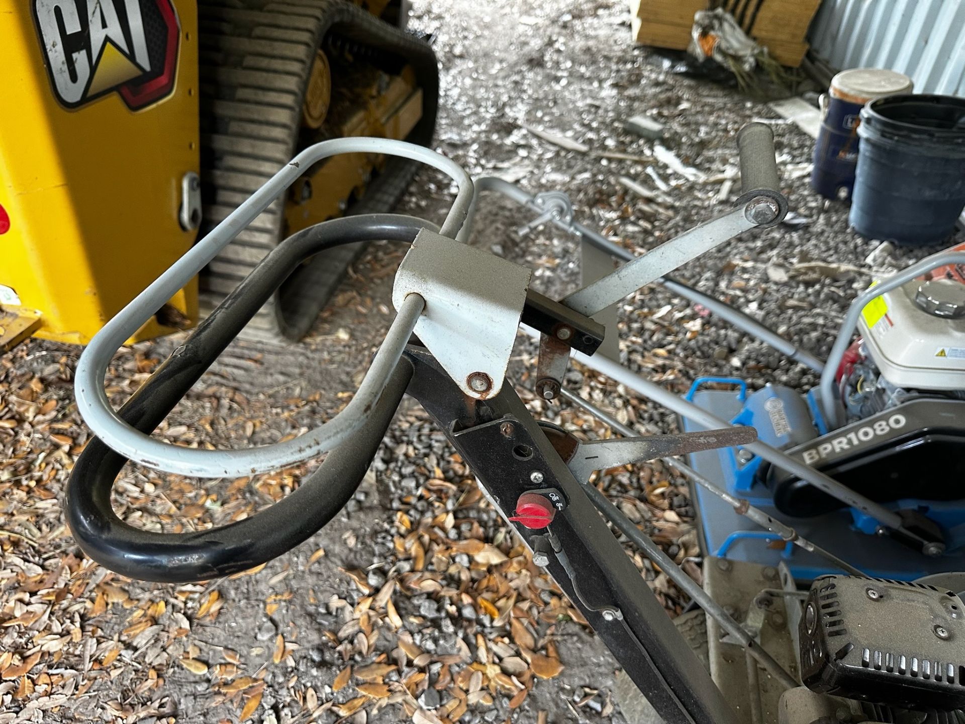 Ecolawnd Top Dresser - Image 8 of 10