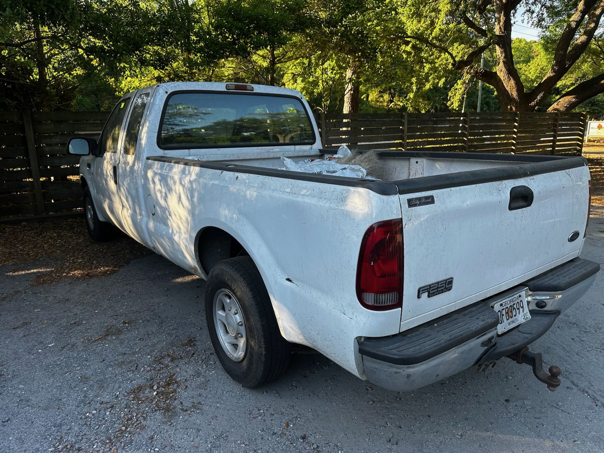 2001 Ford F250 - Image 2 of 13