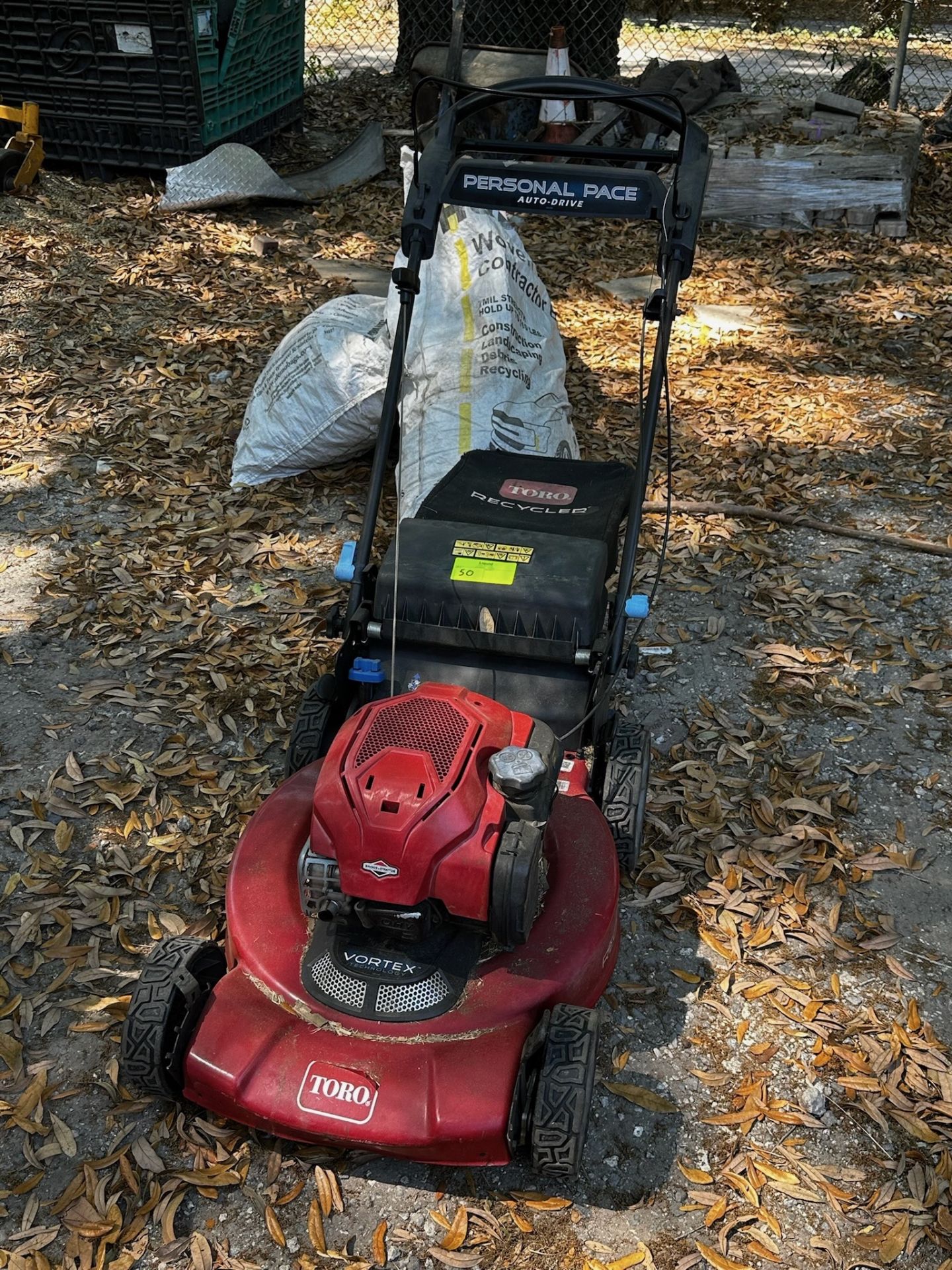 Toro Recycler 22-in Gas Self-propelled lawn mower - Image 3 of 8