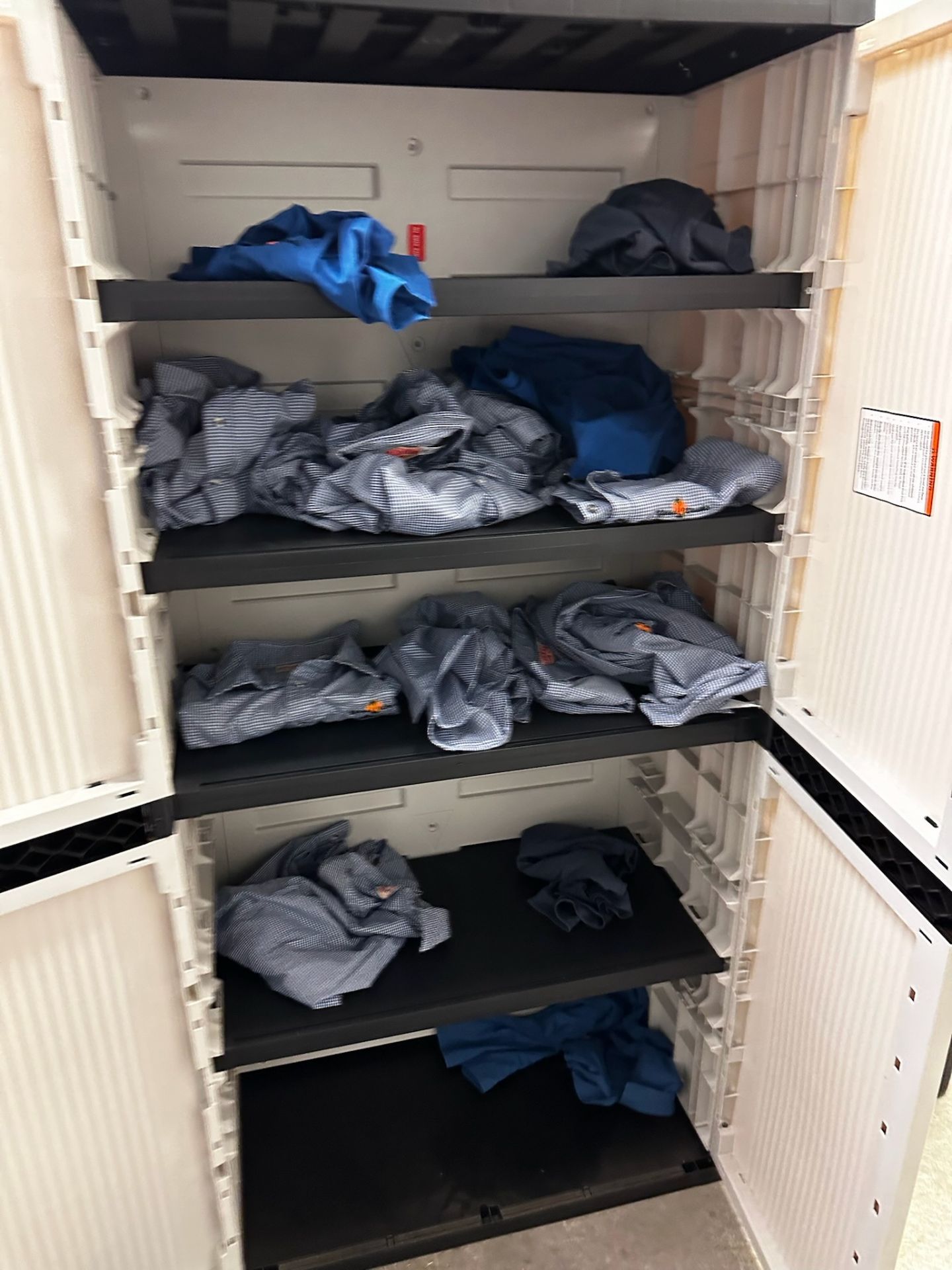 Plastic Storage Cabinet and Contents - Image 3 of 3