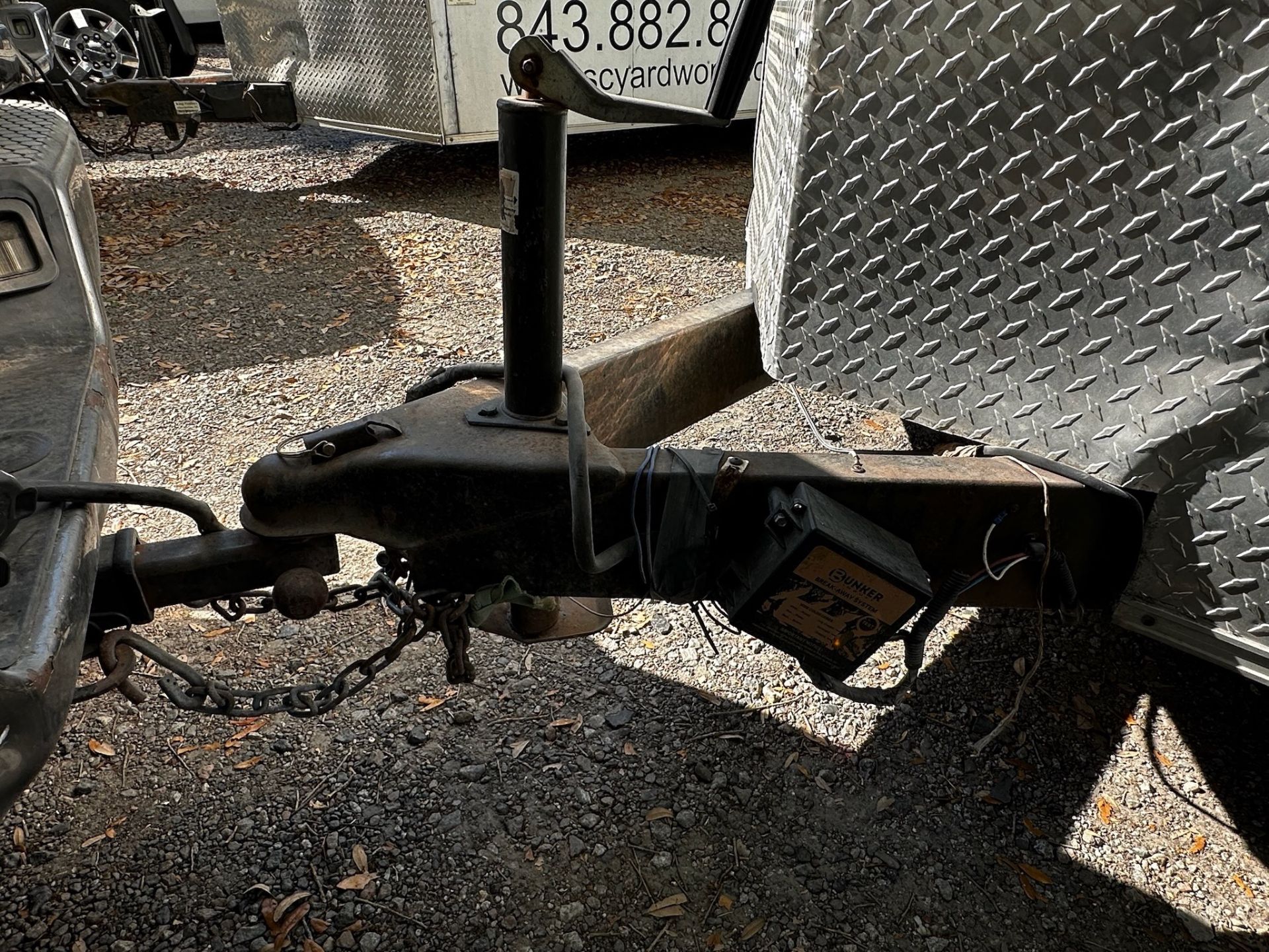 Enclosed Trailer - Image 2 of 8