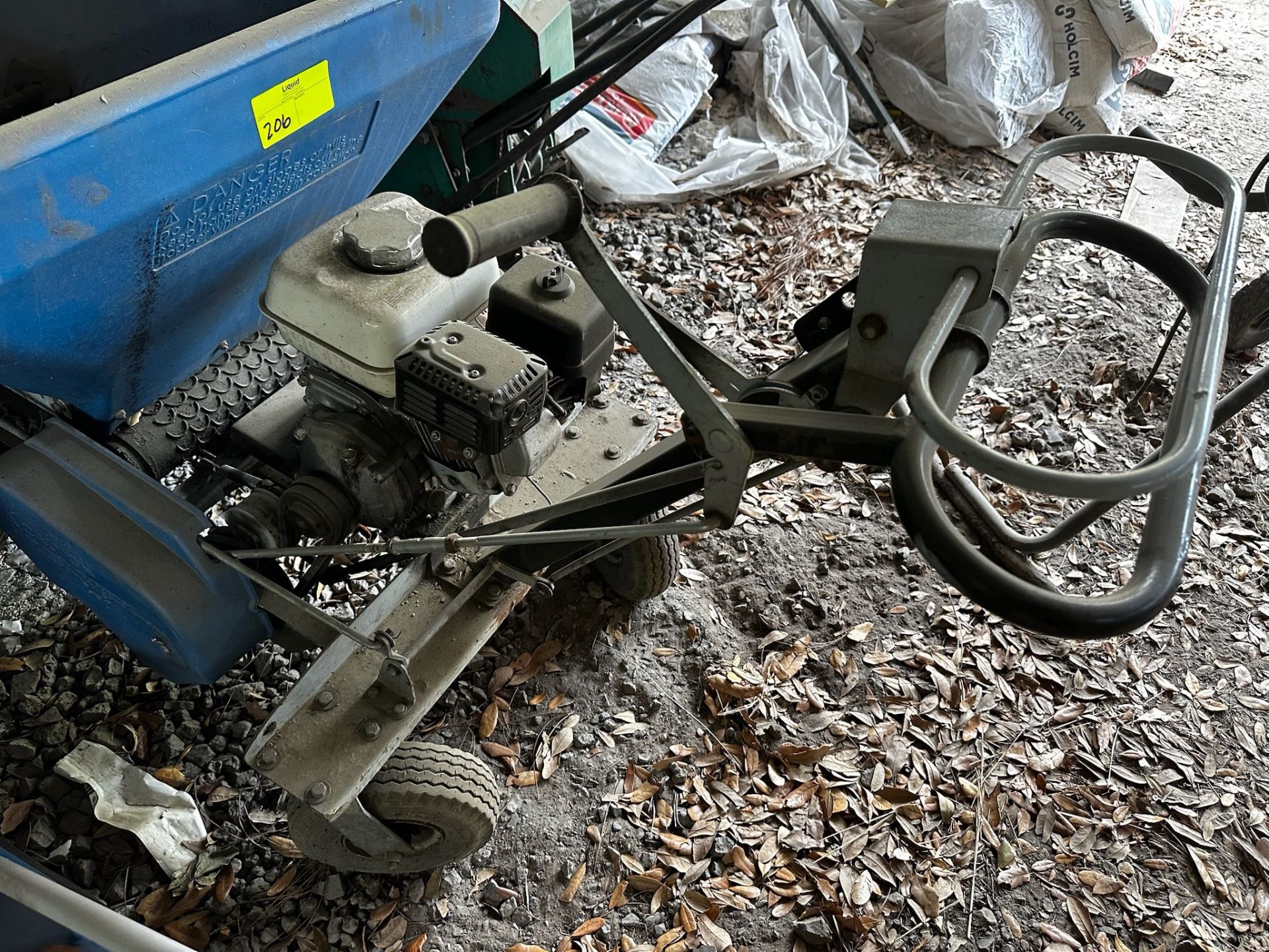 Ecolawnd Top Dresser - Image 3 of 10